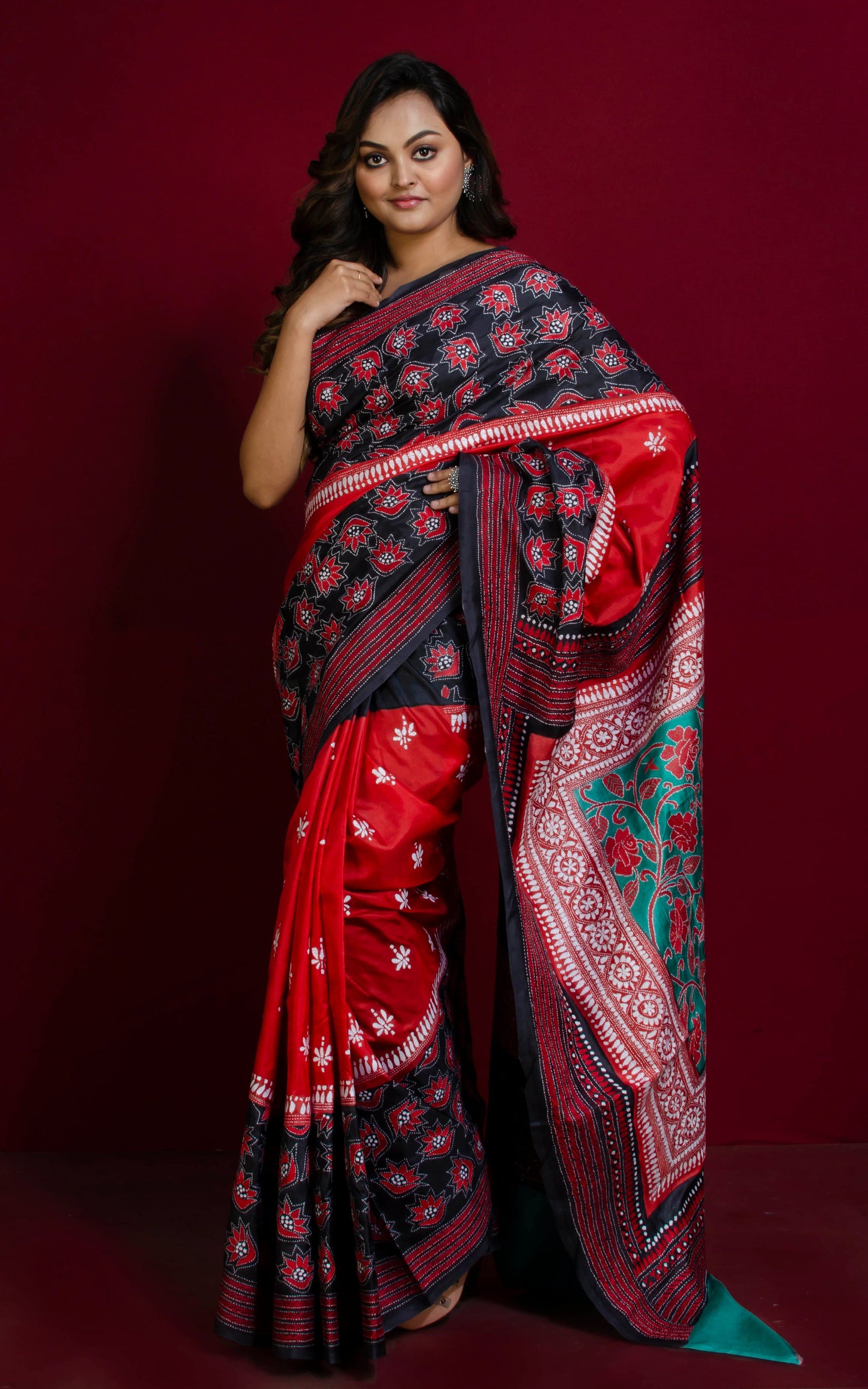 Tie-Dye Pure Silk Hand Embroidery Kantha Stitch Saree in Red, Black Cyan and White