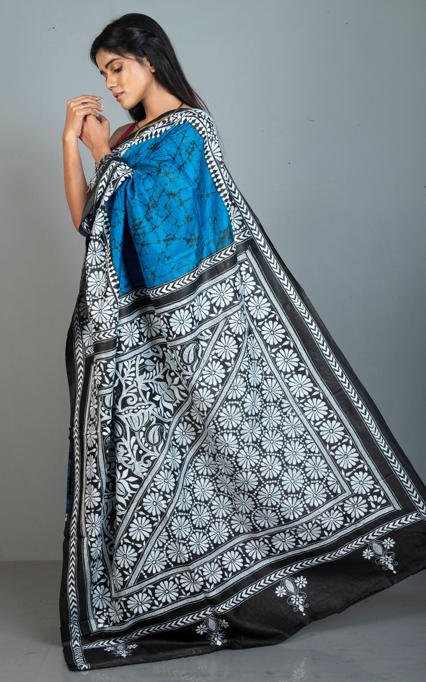 Pure Silk Hand Embroidery Hand Batik Kantha Stitch Saree in Sapphire Blue, Black and Off White Thread Work