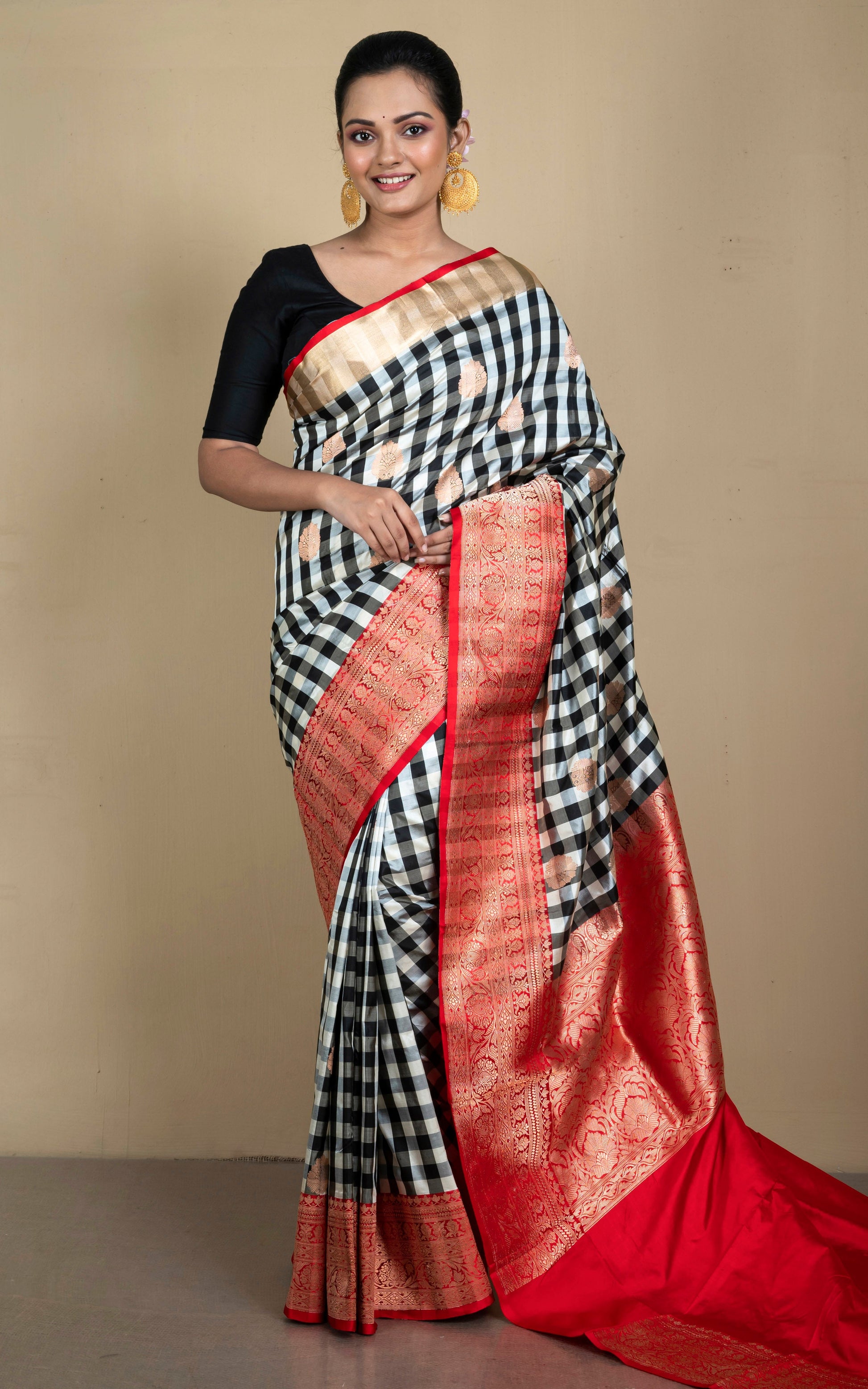 Handwoven Designer Checks Katan Banarasi Silk Saree in Black, Atrium White and Bright Red