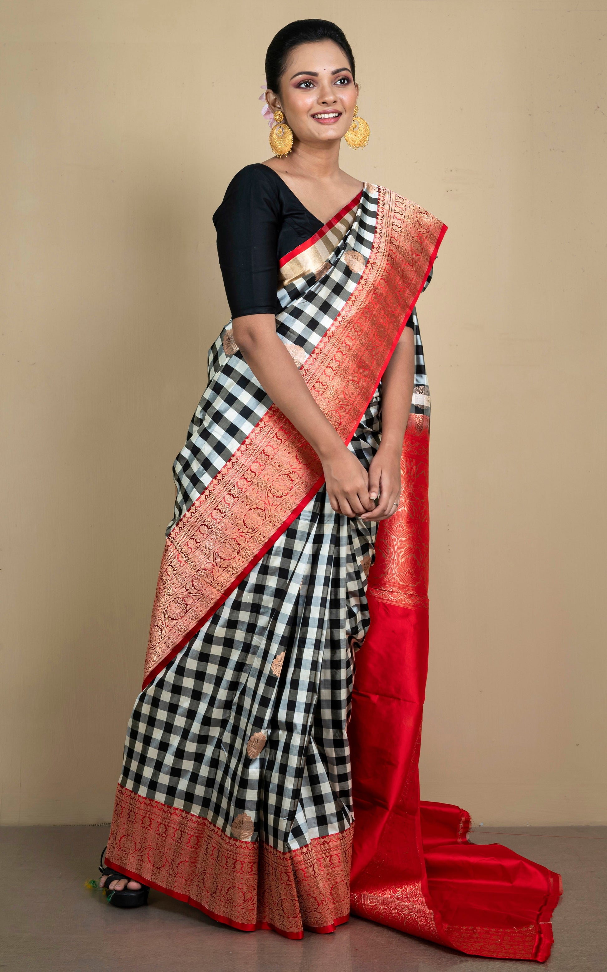 Handwoven Designer Checks Katan Banarasi Silk Saree in Black, Atrium White and Bright Red