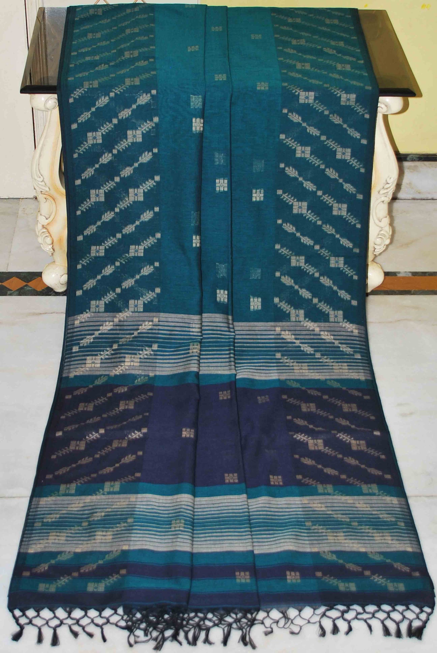 Soft Cotton Jamdani Saree in Phthalo Green and Beige