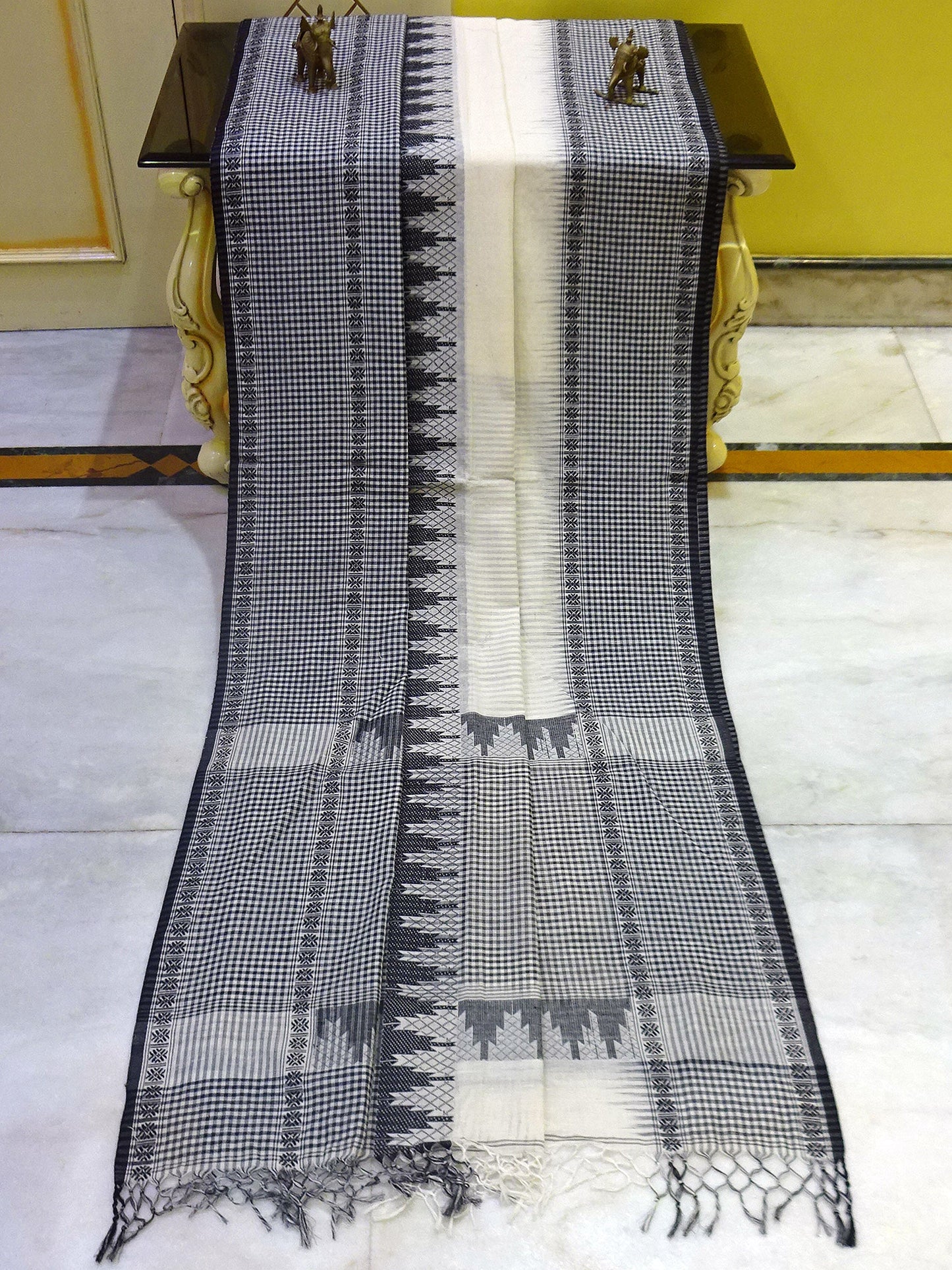 Designer Micro check Crowned Temple Border Soft Cotton Saree in White and Black