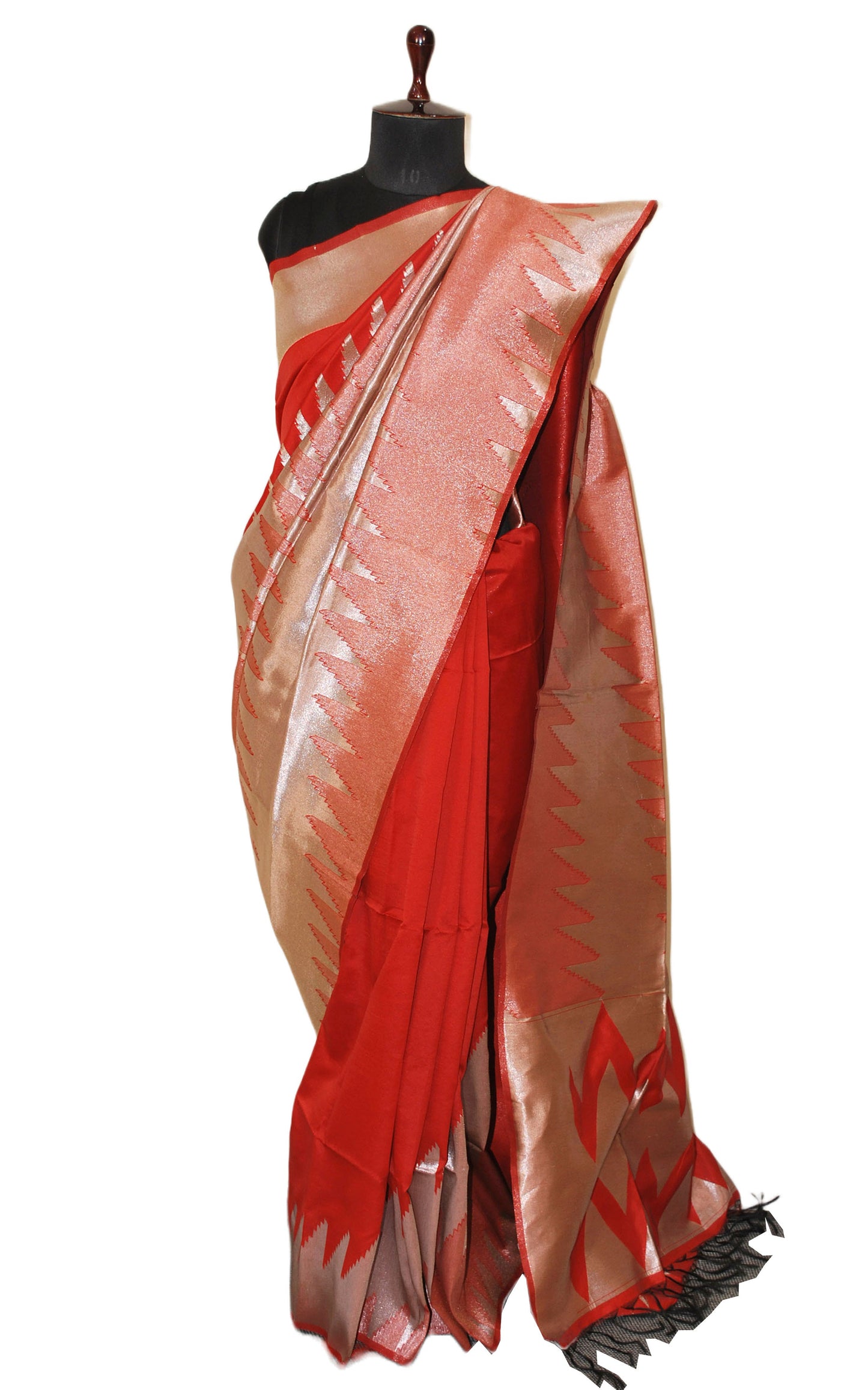 Blended Cotton Silk Kangivaram Saree in Red and Antique Gold