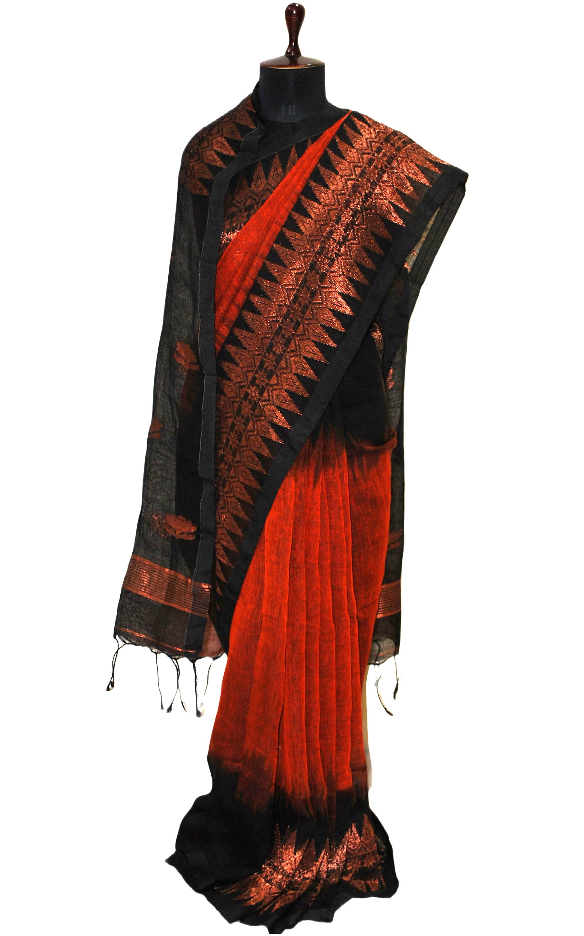 Dual Shaded Handwoven Linen Kanchipuram Saree in Dark Orange, Black and Copper