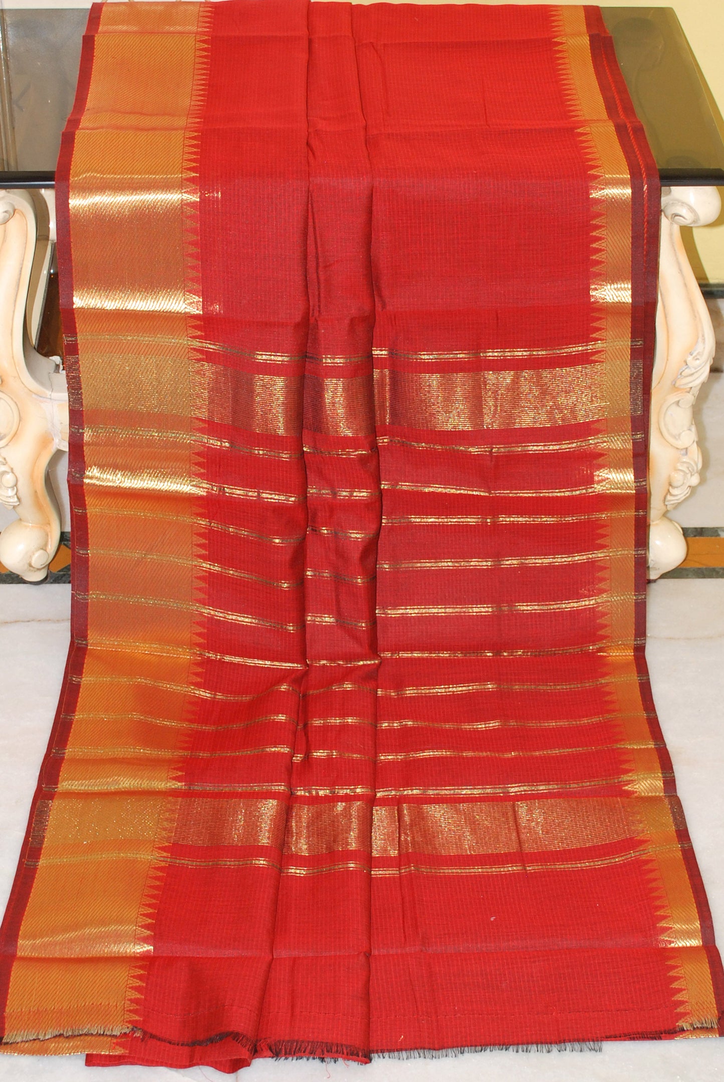 Mangalagiri Soft South Cotton Sarees with Woven Thread Work in Red and Gold