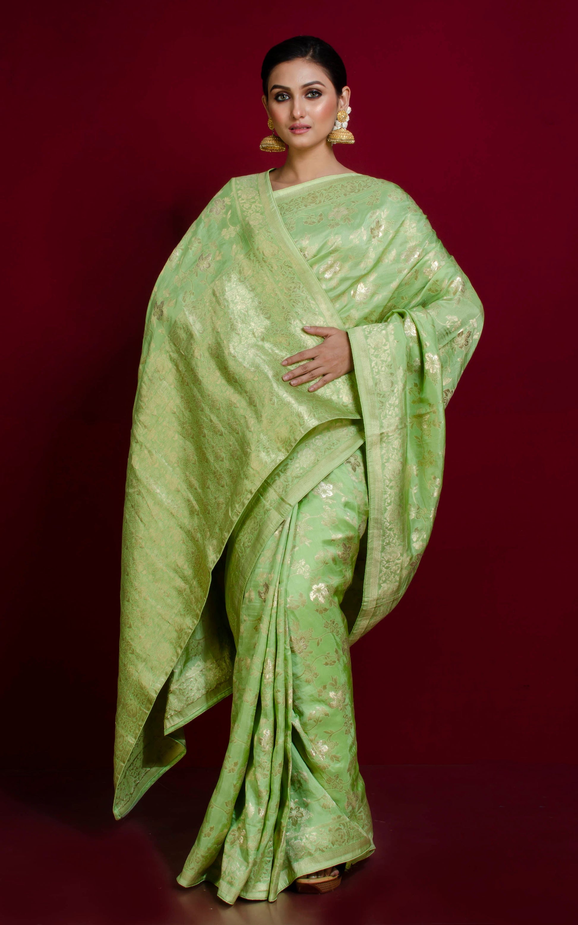 Handwoven Semi Moonga Tussar Silk Saree in Pale Green and Mute Gold