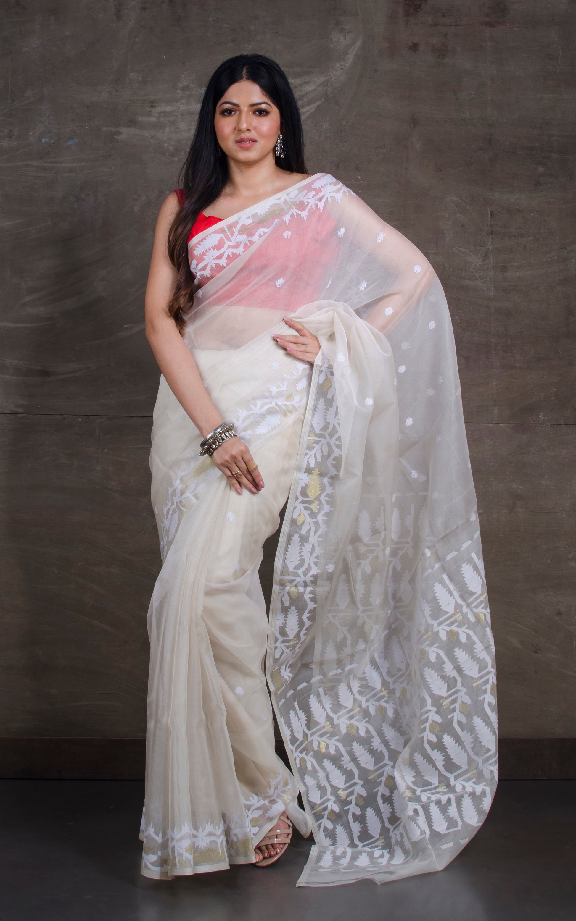 Premium Quality Silk Jamdani Saree in Off White, White and Gold