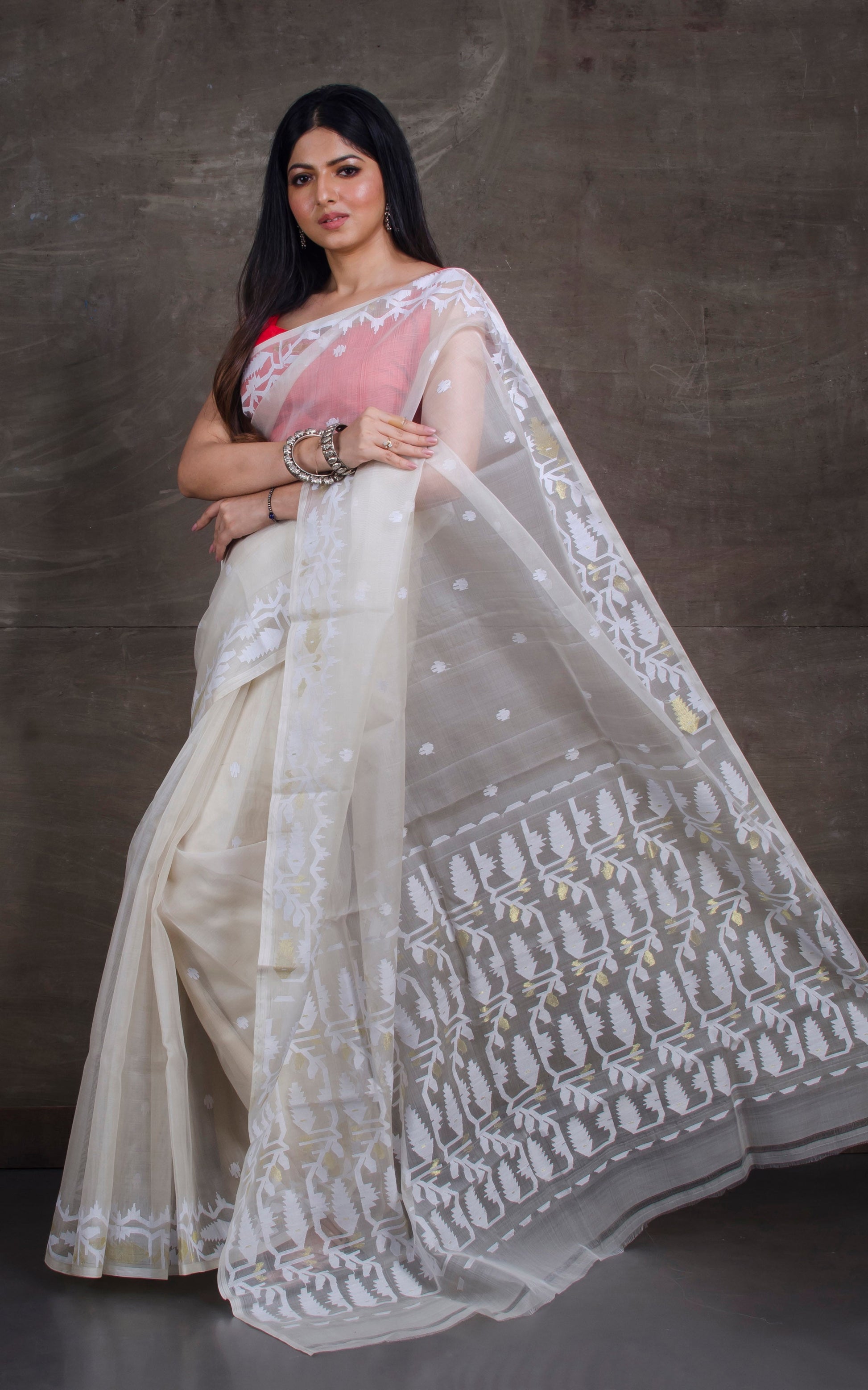 Premium Quality Silk Jamdani Saree in Off White, White and Gold