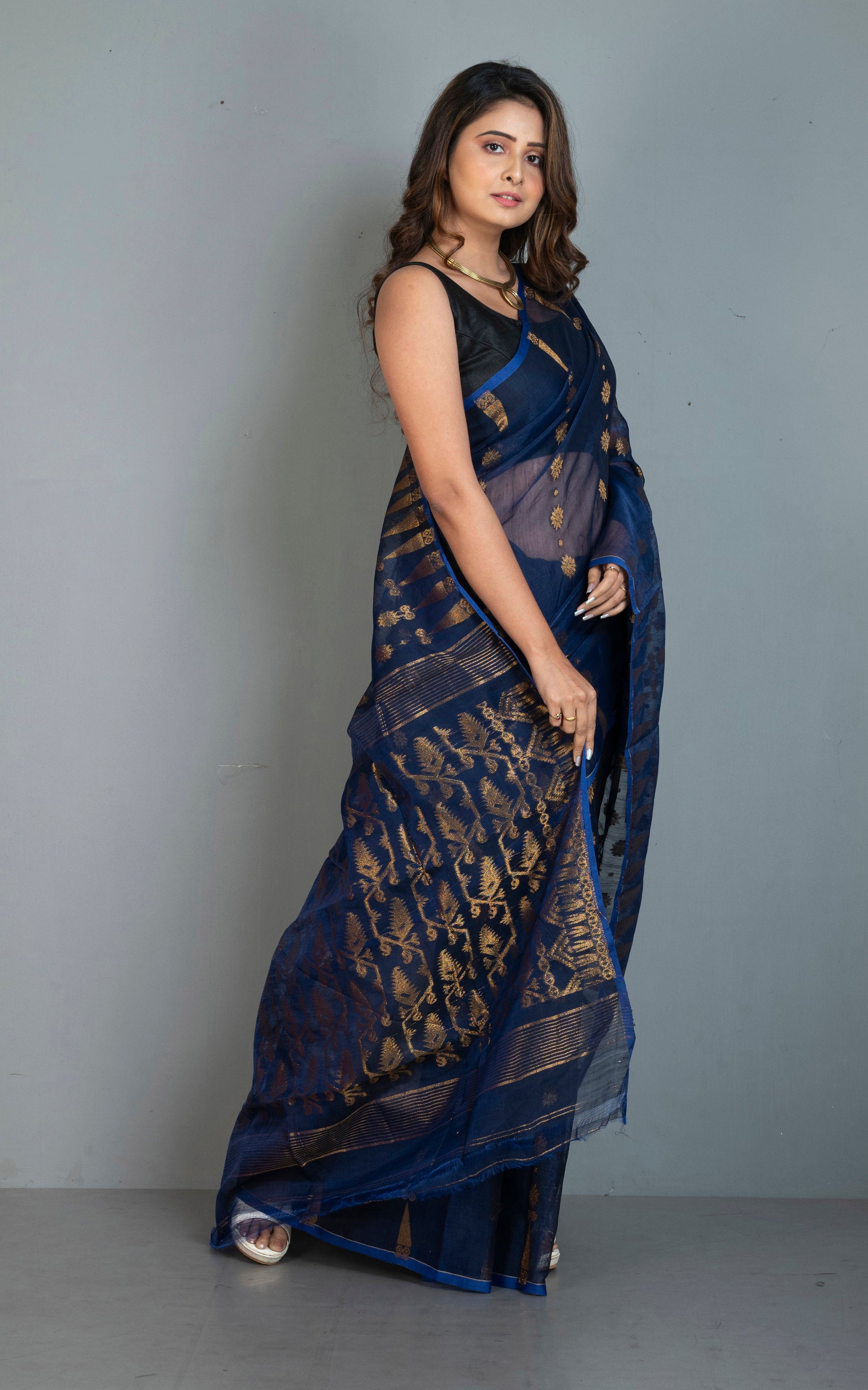 Soft Dhakai Jamdani Saree in Midnight Blue, Royal Blue and Antique Gold