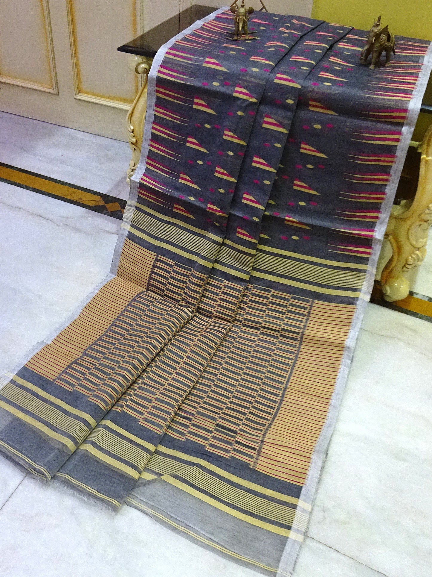 Designer Geometric Pattern Jamdani Saree in Dark Grey, Beige and Magenta Thread Work