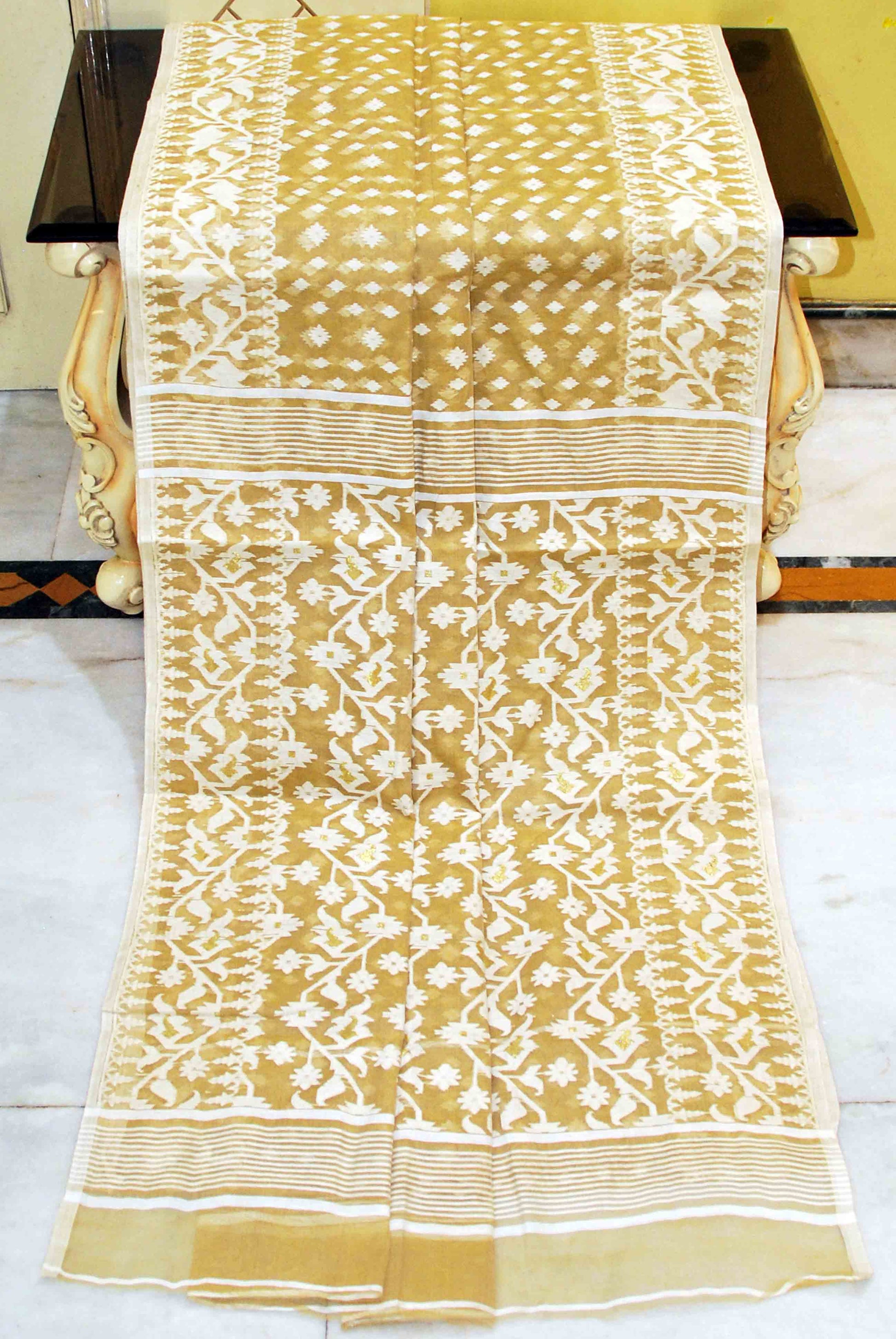 Sholapuri Work Jamdani Saree in Gnocchi Beige and Off White