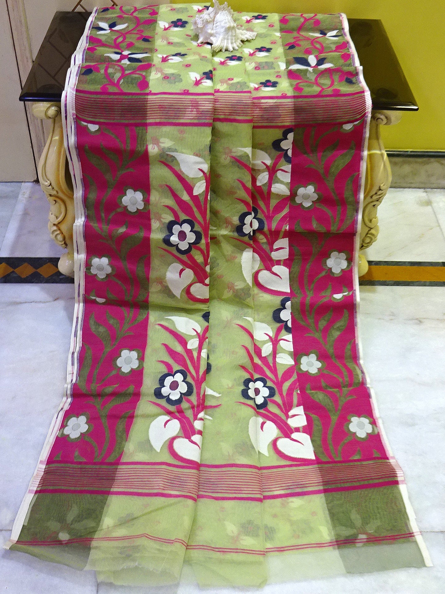 Floral Nakshi Motif Work Dhakai Jamdani Saree in Dollar Bill Green, Magenta, Off White and Black