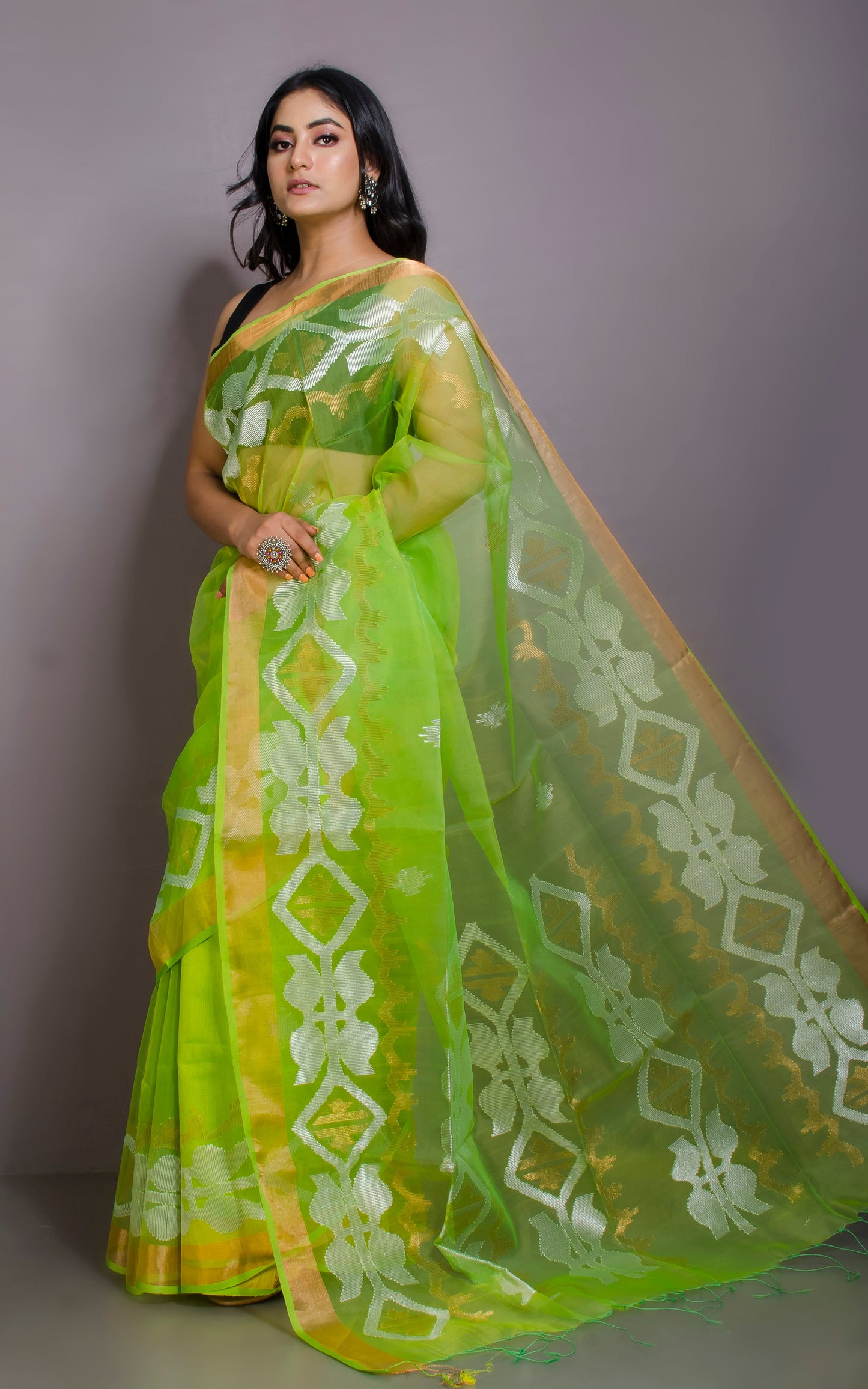 Traditional Karat Work Muslin Silk Jamdani Saree in Chartreuse Green