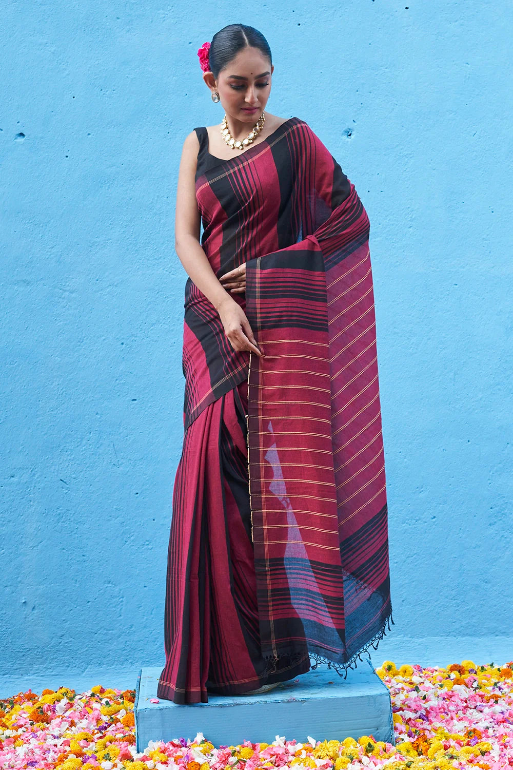 Handloom Maron & Black Mul Cotton Saree