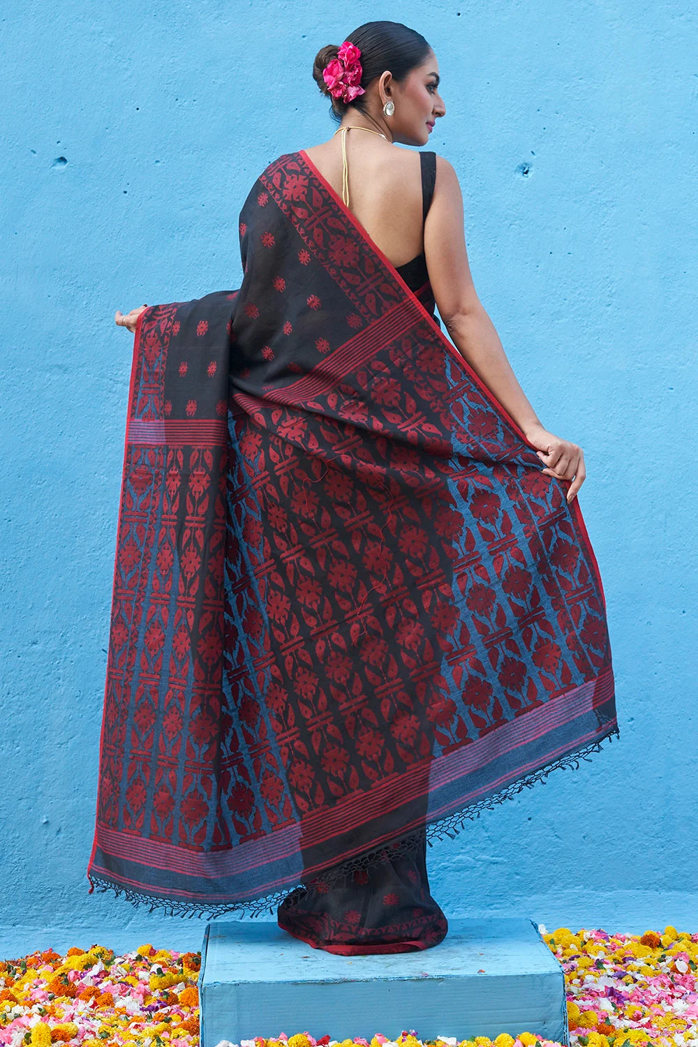 Handloom Black & Red Soft Cotton Jamdani