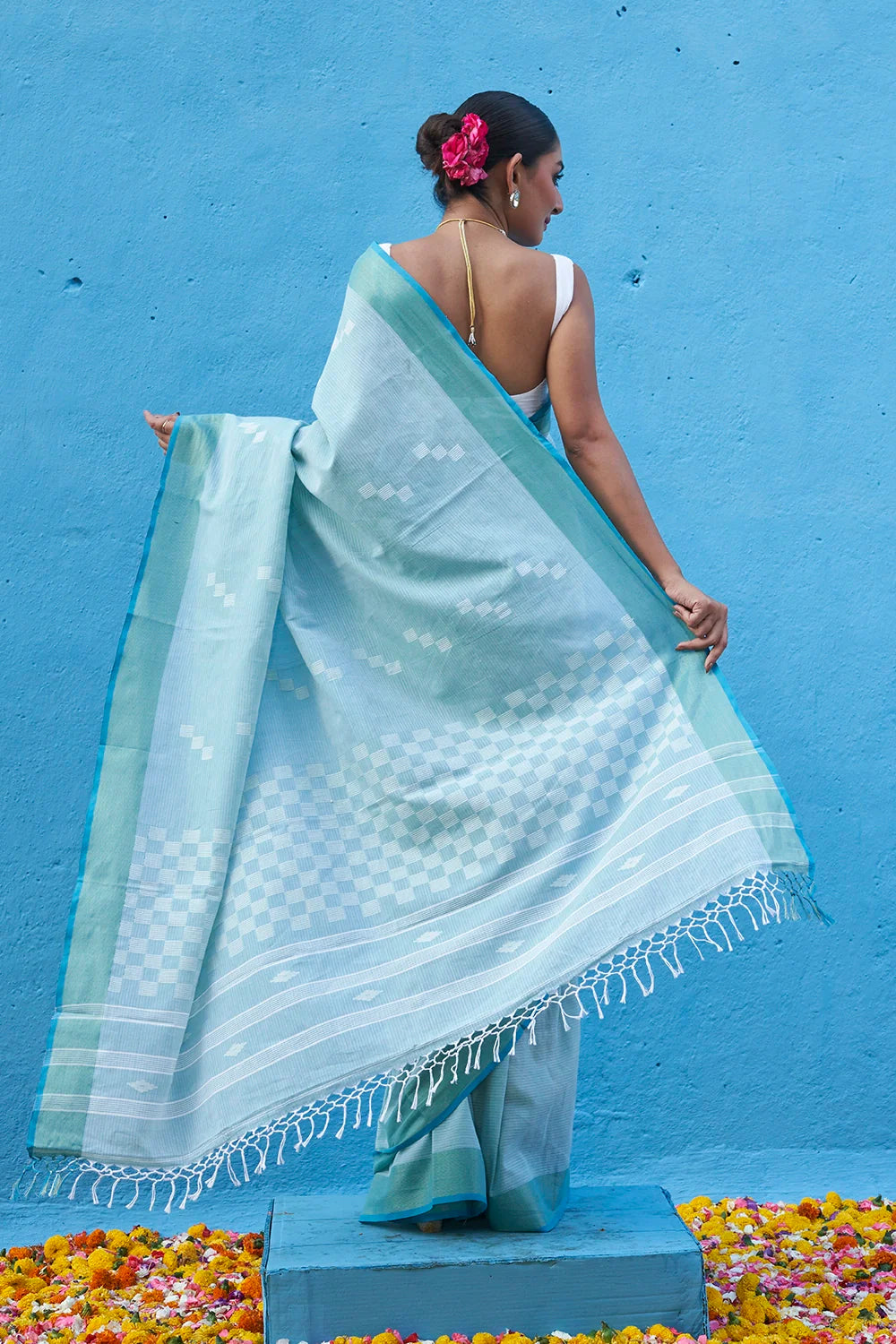 Handloom Sky Blue Soft Cotton Saree With Zari Border