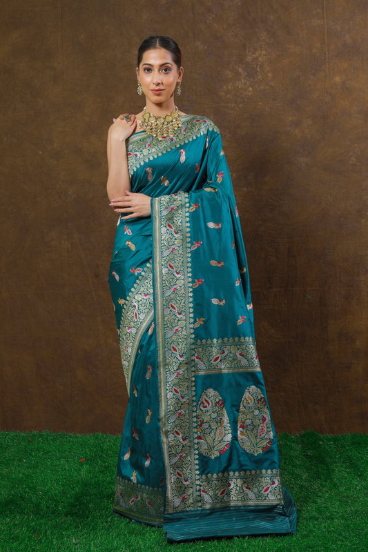 Teal Handwoven Kadwa Katan Silk Saree - Panaya