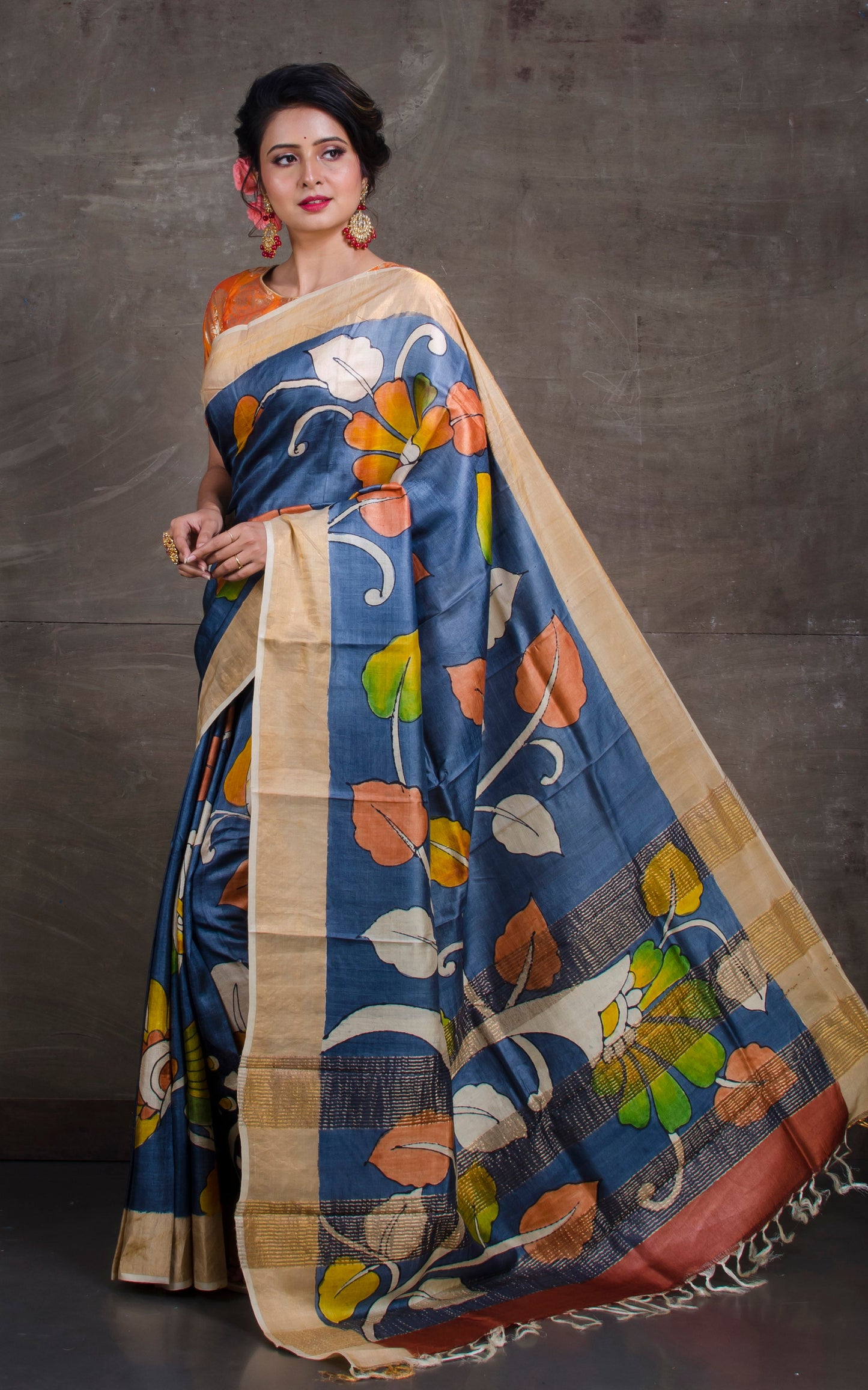 Printed Soft Tussar Silk with Matte finish Zari Border in Steel Grey and Multicolored Prints