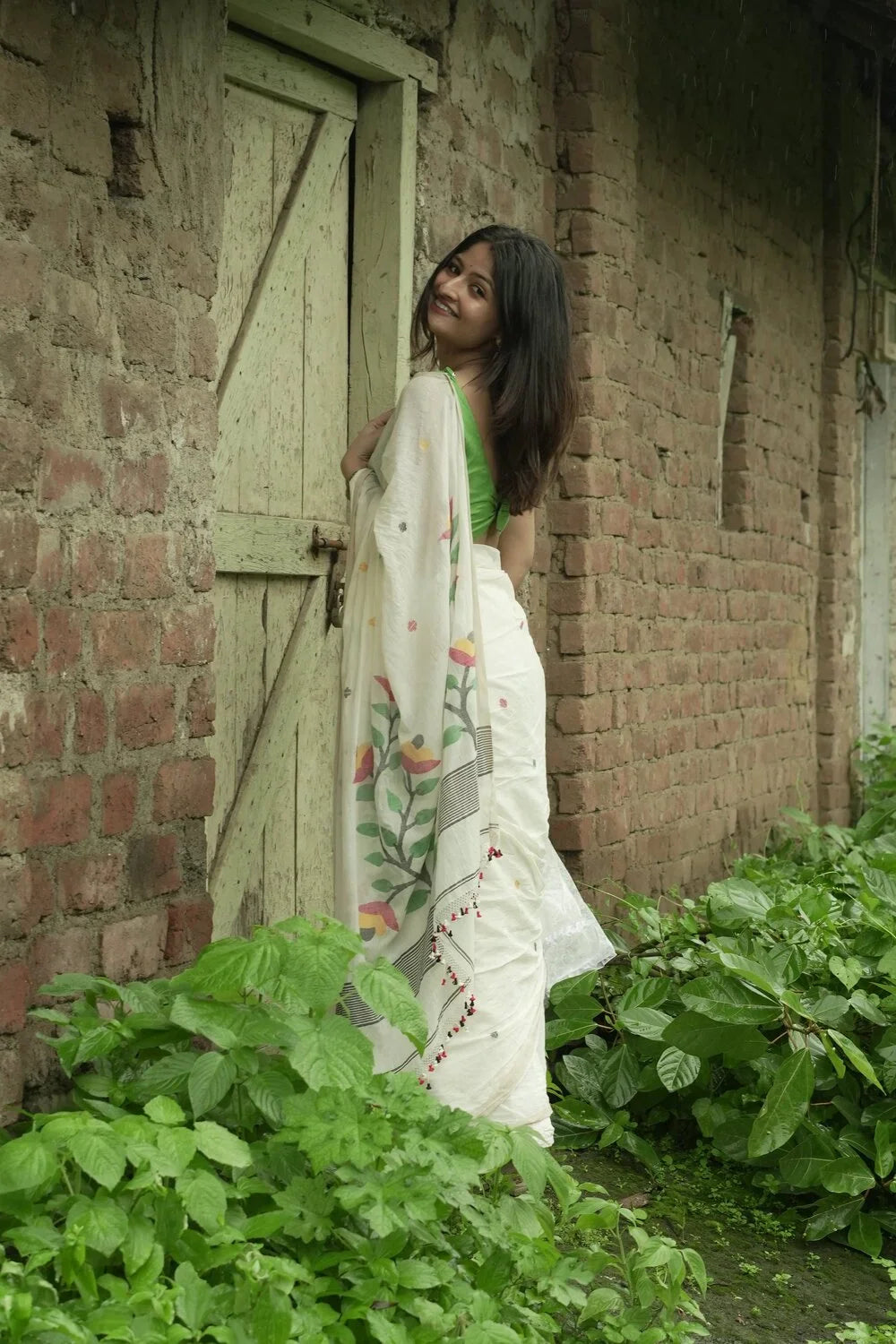 Handloom Off White Soft Cotton Jamdani Saree with Multi Colour Floral Motifs