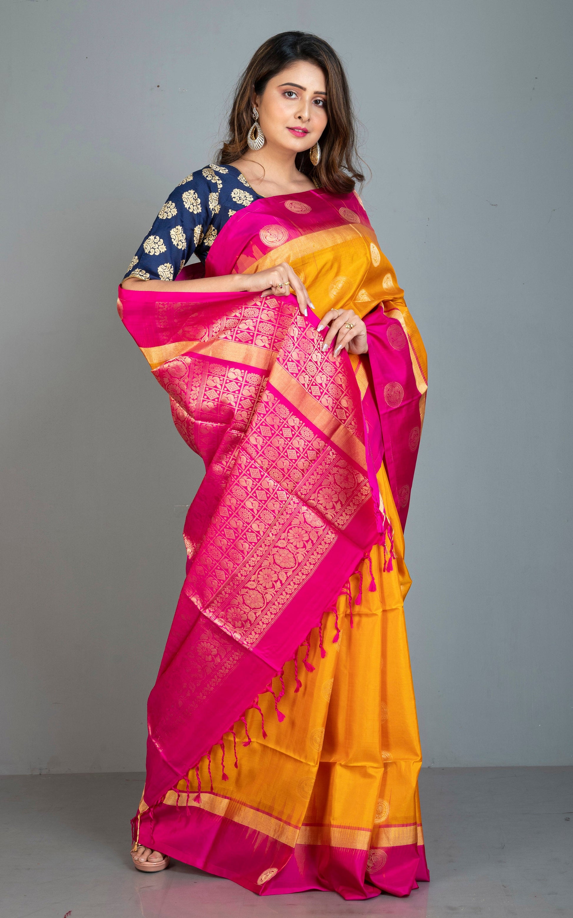 Premium Quality Soft Silk Nakshi Motif Work Border Kanchipuram Silk Saree in Orange Peel and Hot Pink