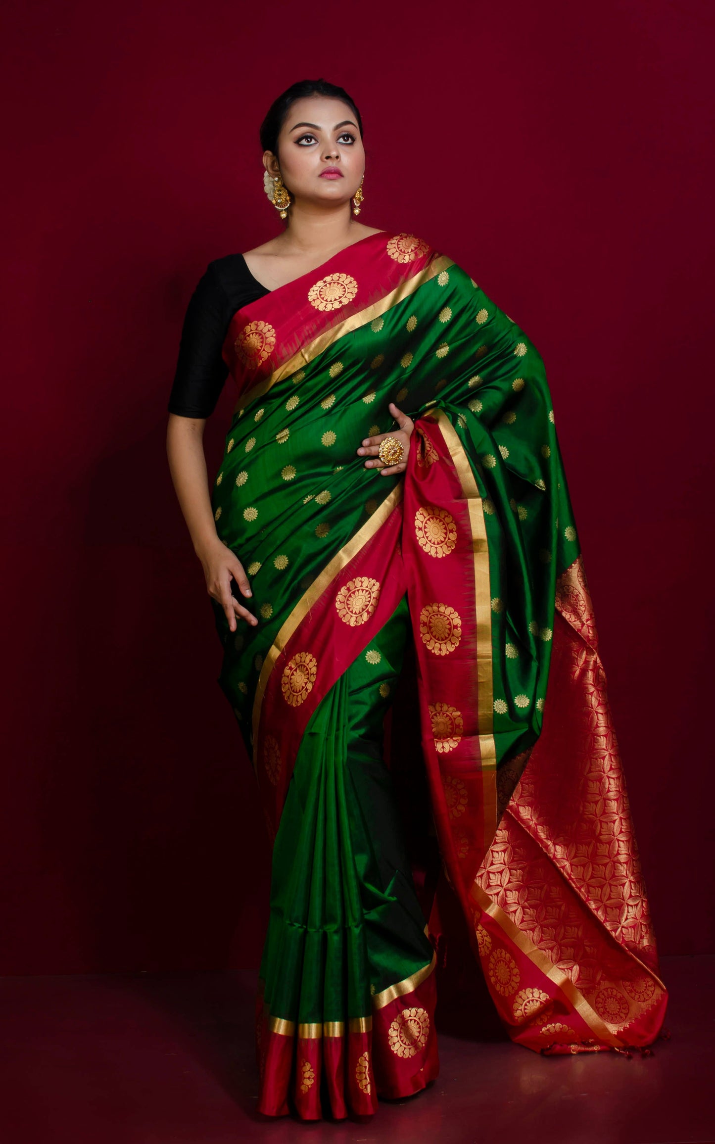 Premium Quality Soft Silk Nakshi Motif Work Border Kanchipuram Silk Saree in Forest Green and Cherry Red