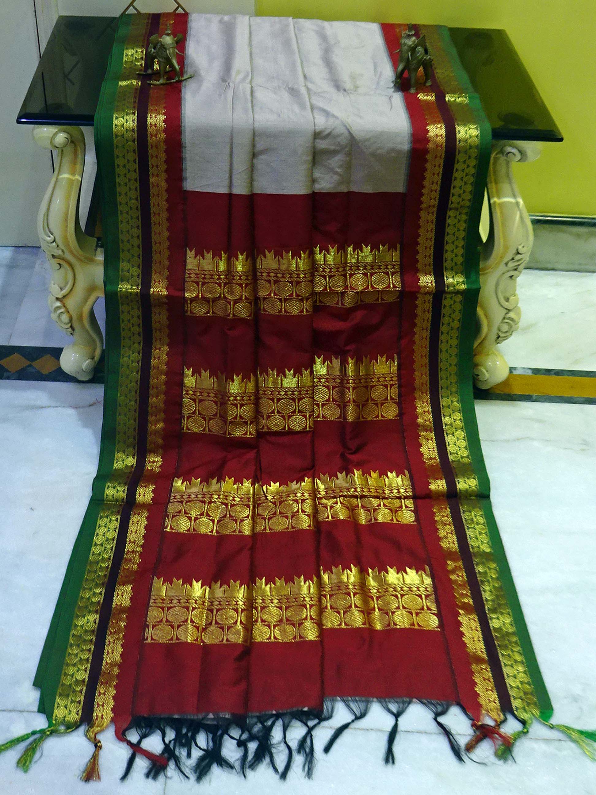 Banarasi Border Soft South Cotton Gadwal with Rich Pallu in Grey, Maroon and Green