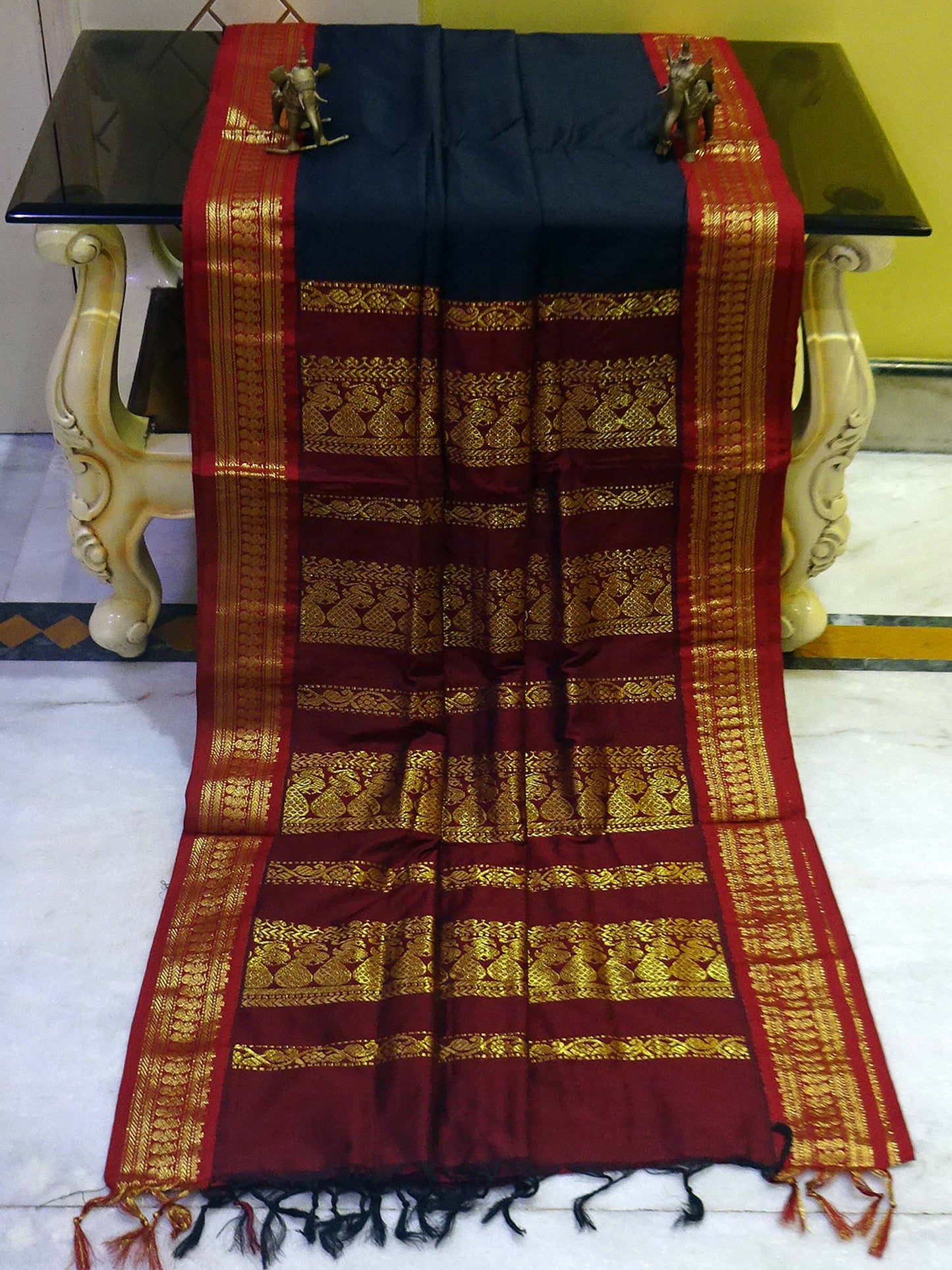 Banarasi Border Soft South Cotton Gadwal with Rich Pallu in Black and Maroon