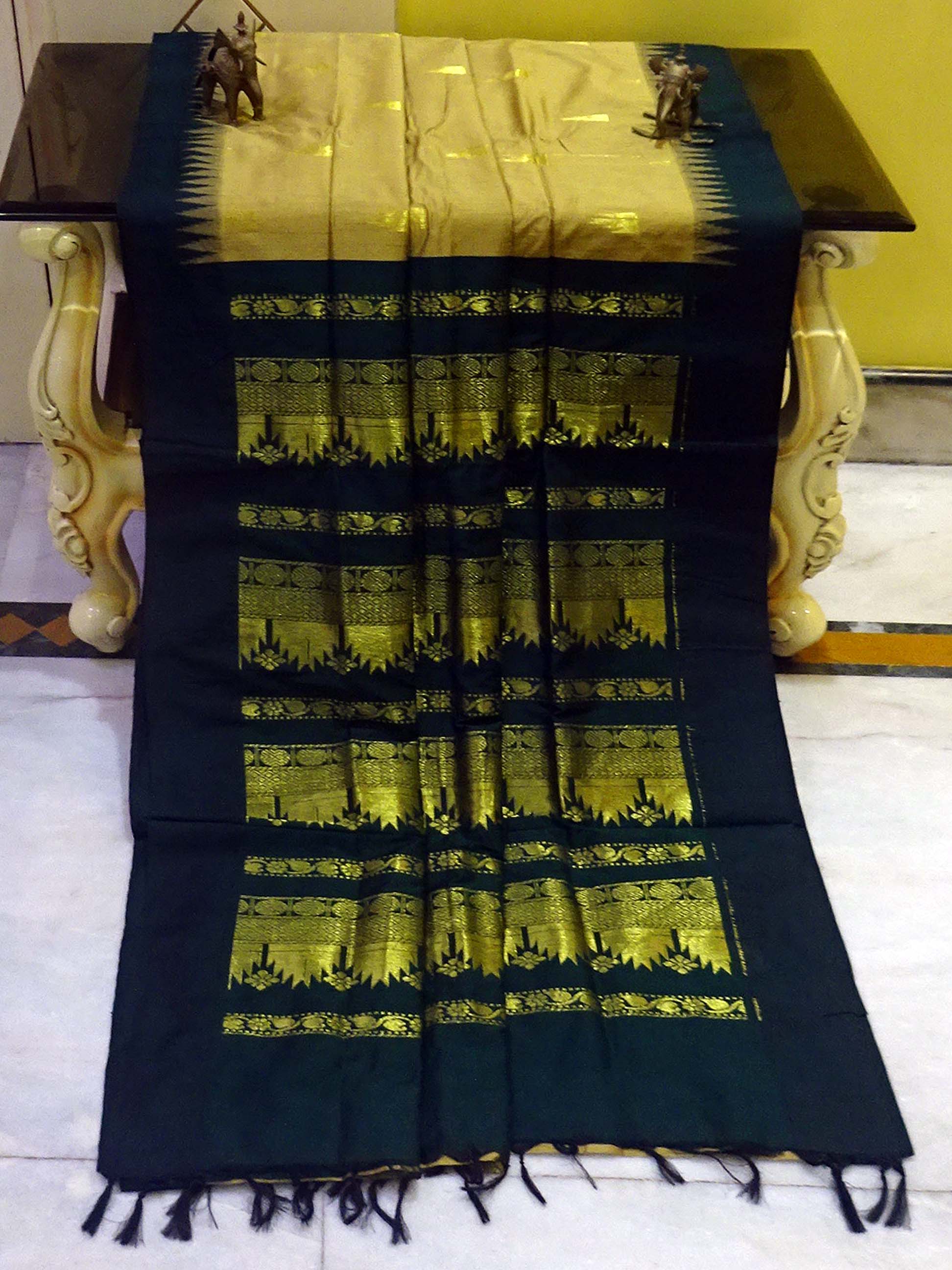 Soft South Cotton Temple Border Gadwal with Rich Pallu in Beige and Sacramento Green