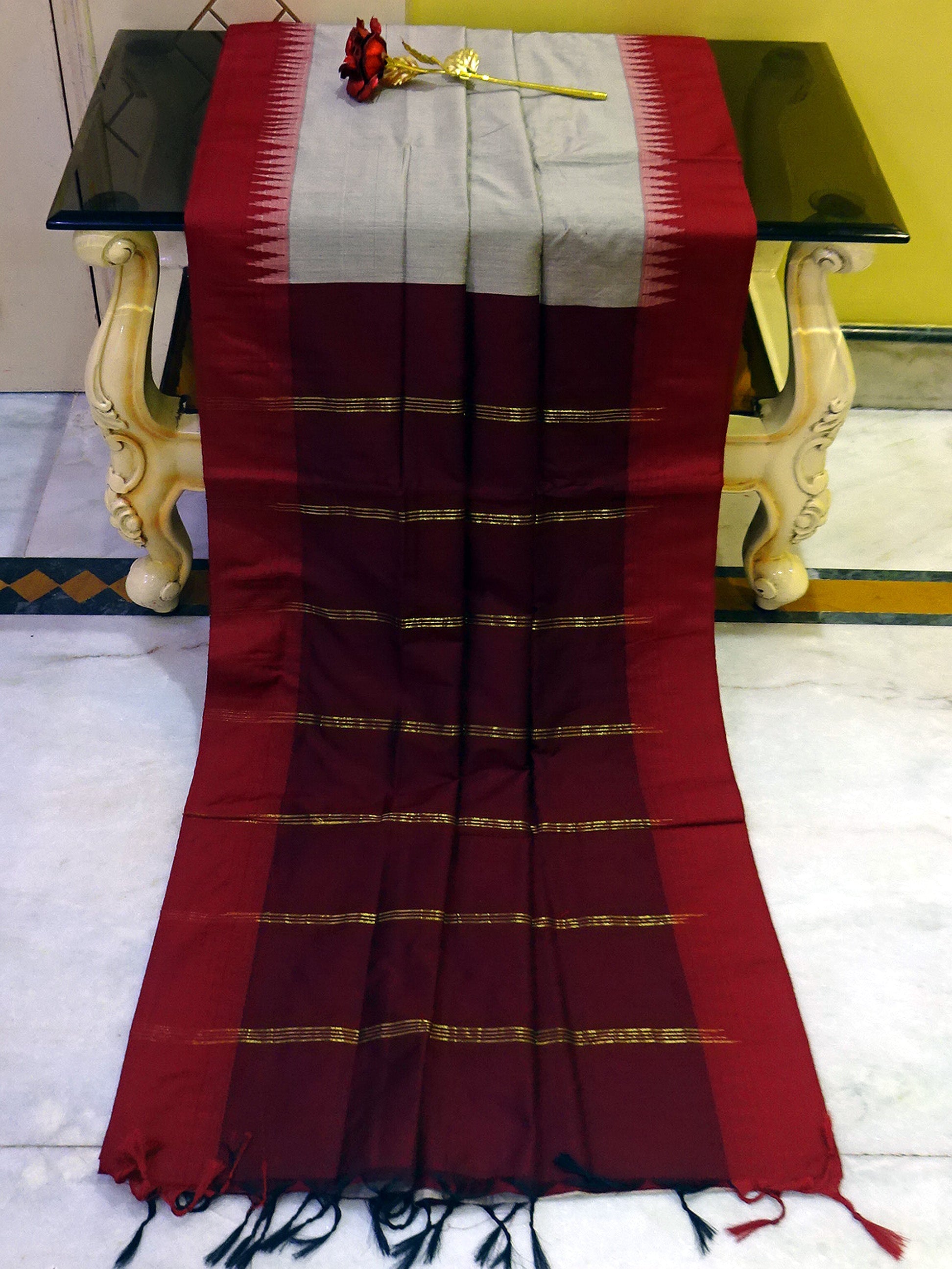 Soft South Cotton Temple Border Gadwal with Contrast Pallu in Grey and Maroon