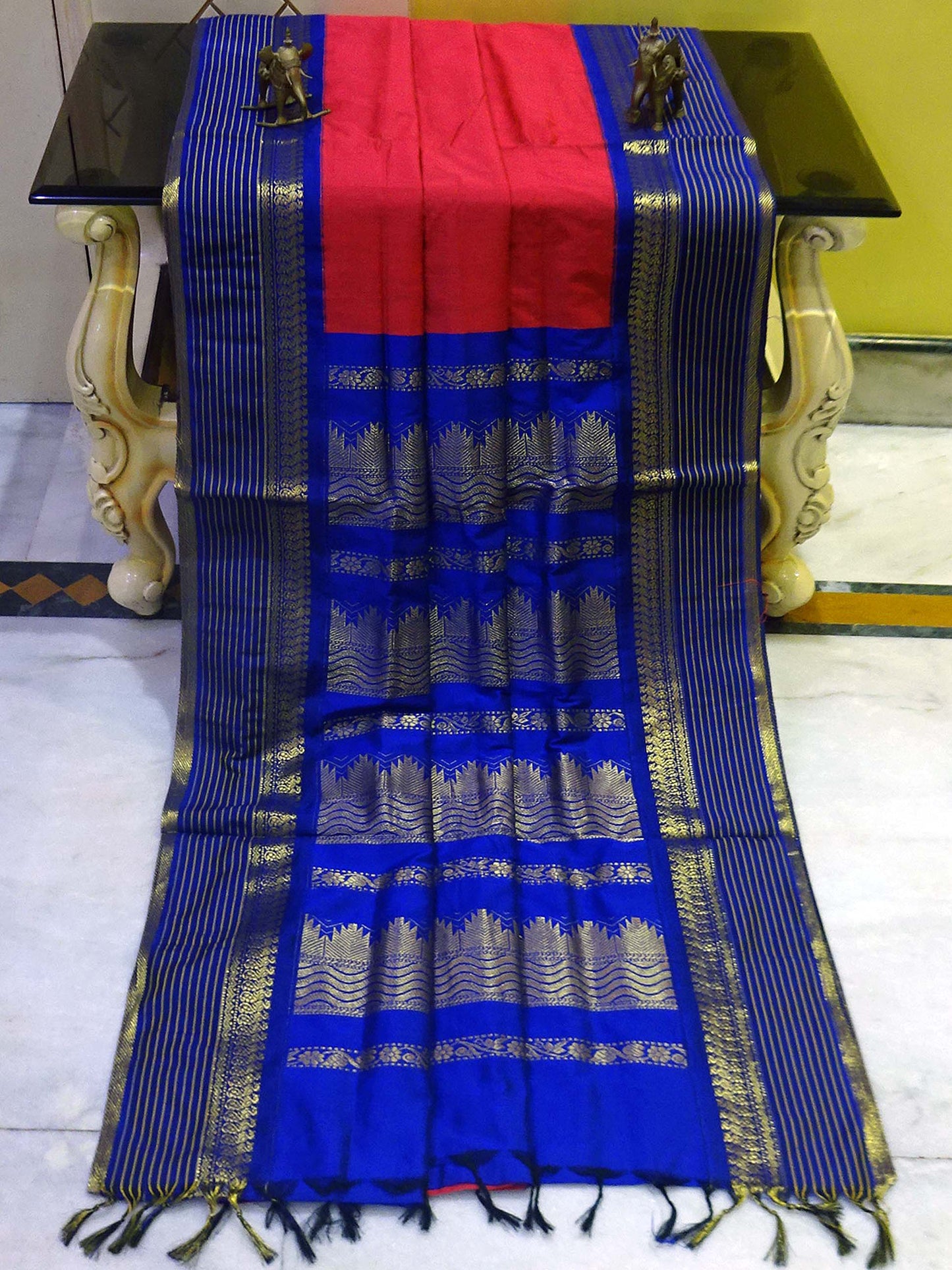 Banarasi Border Soft South Cotton Gadwal with Rich Pallu in Strawberry and Royal Blue