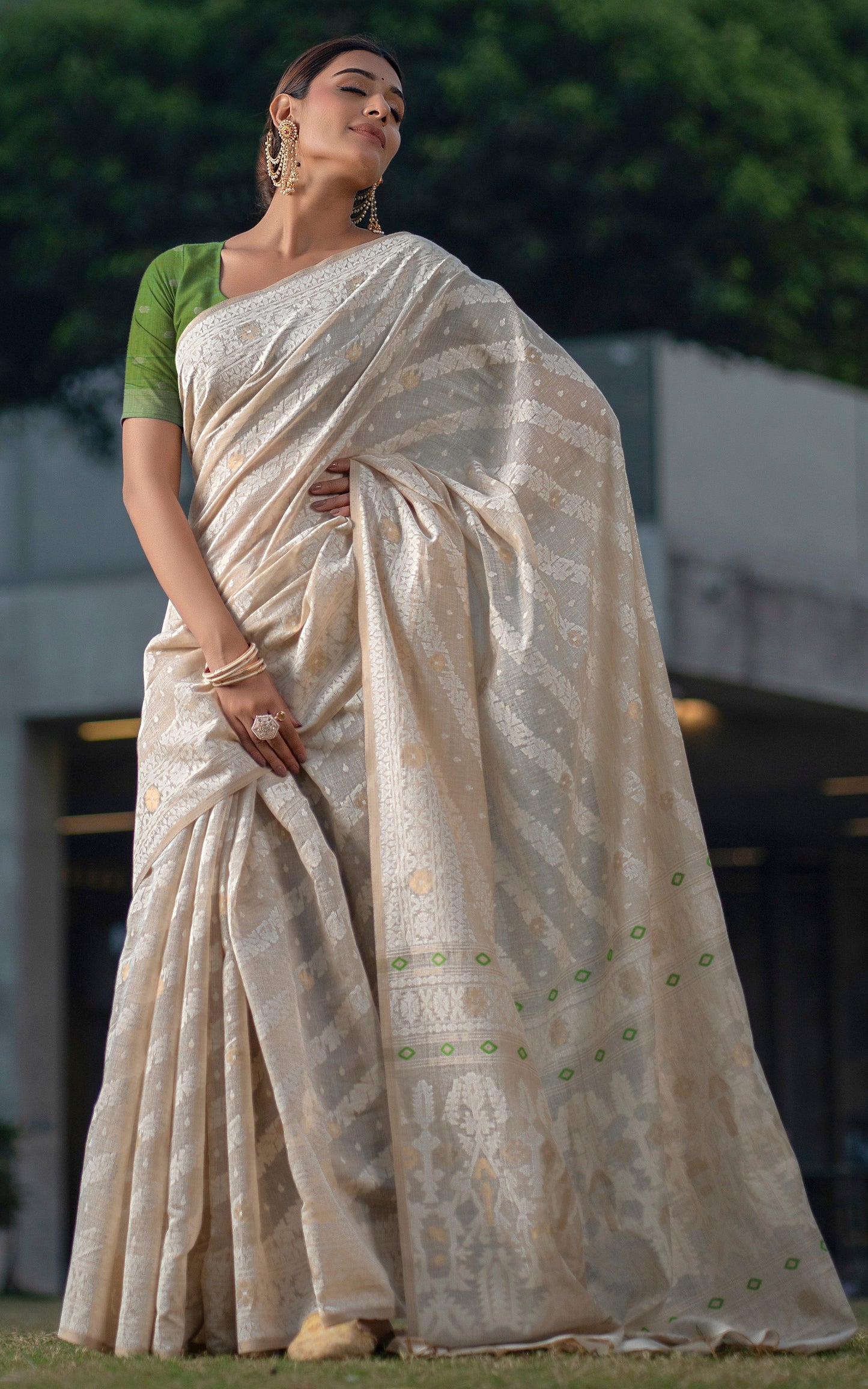 Tantuja Inspired Traditional Karat Nakshi Work Soft Jamdani Saree in Beige, Off White and Green