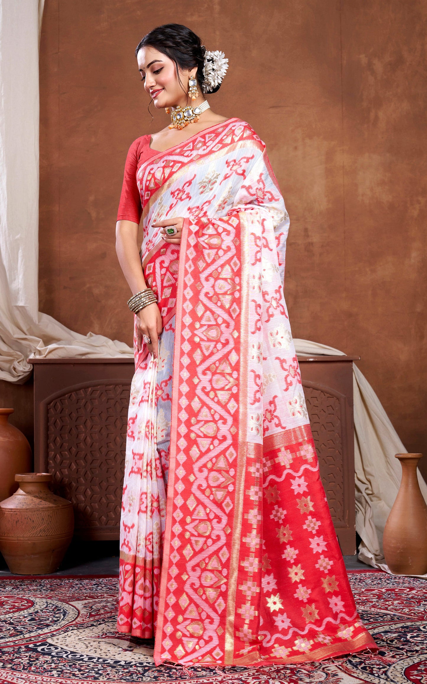 Traditional Woven Nakshi Work Soft Jamdani Saree in Off White, Red and Golden