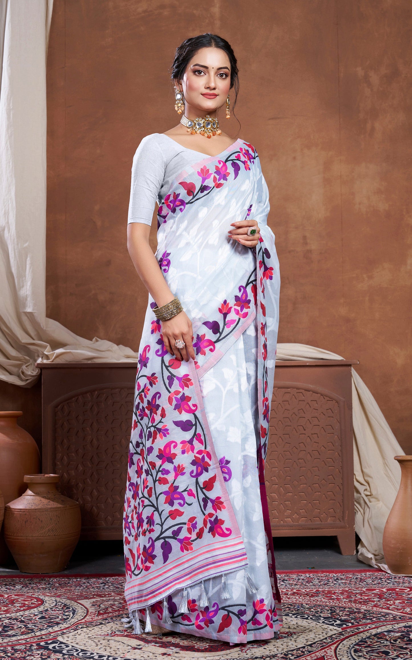 Tantuja Inspired Traditional Woven Floral Nakshi Soft Jamdani Saree in Light Gray, Off White  and Multicolored