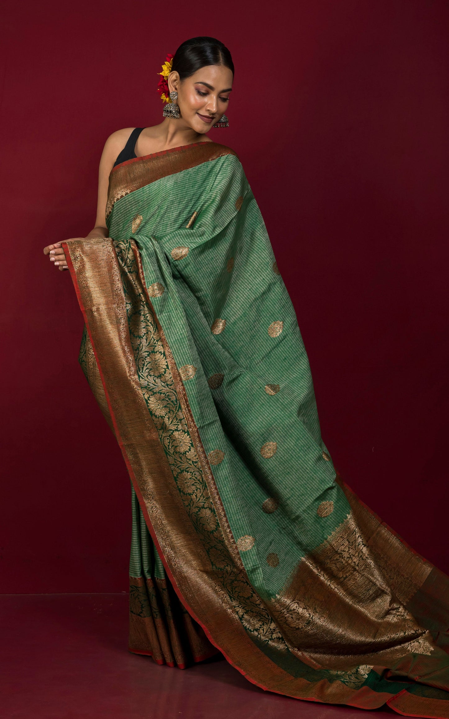 Minakari Border Dupion Tussar Banarasi Saree in Amazon Green, Dark Green and Prismatic Red