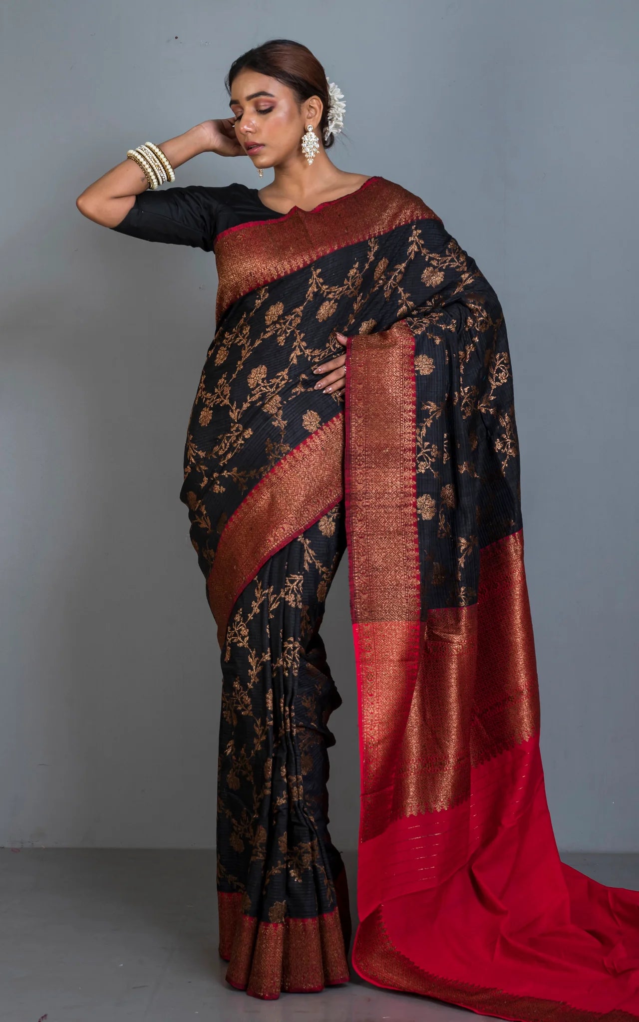 Premium Quality Tussar Silk Brocade Jamdani Saree in Black, Dark Red and Antique Golden