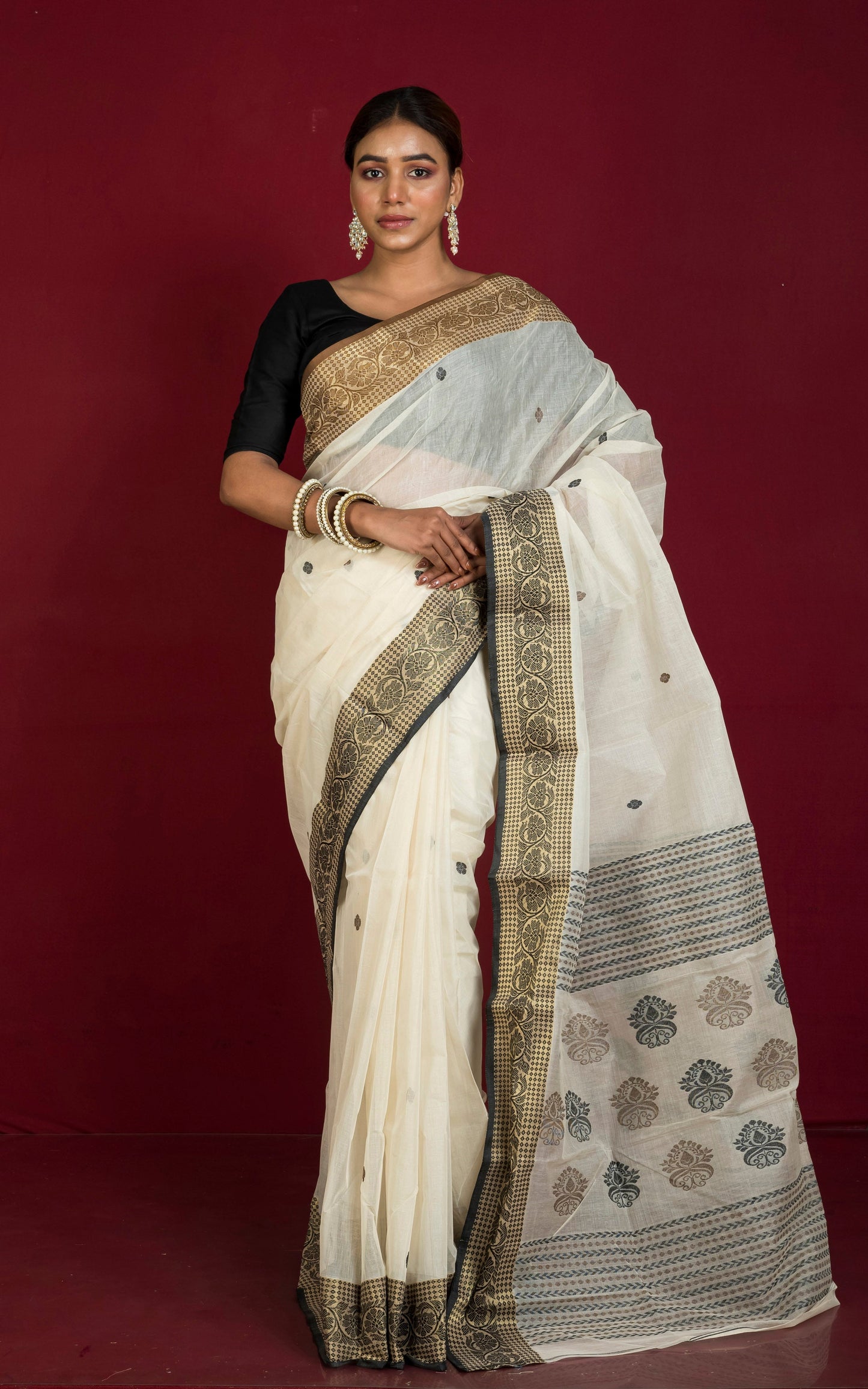 Traditional Bengal Tussar Banarasi Silk Saree in Off White, Black and Snuff Brown