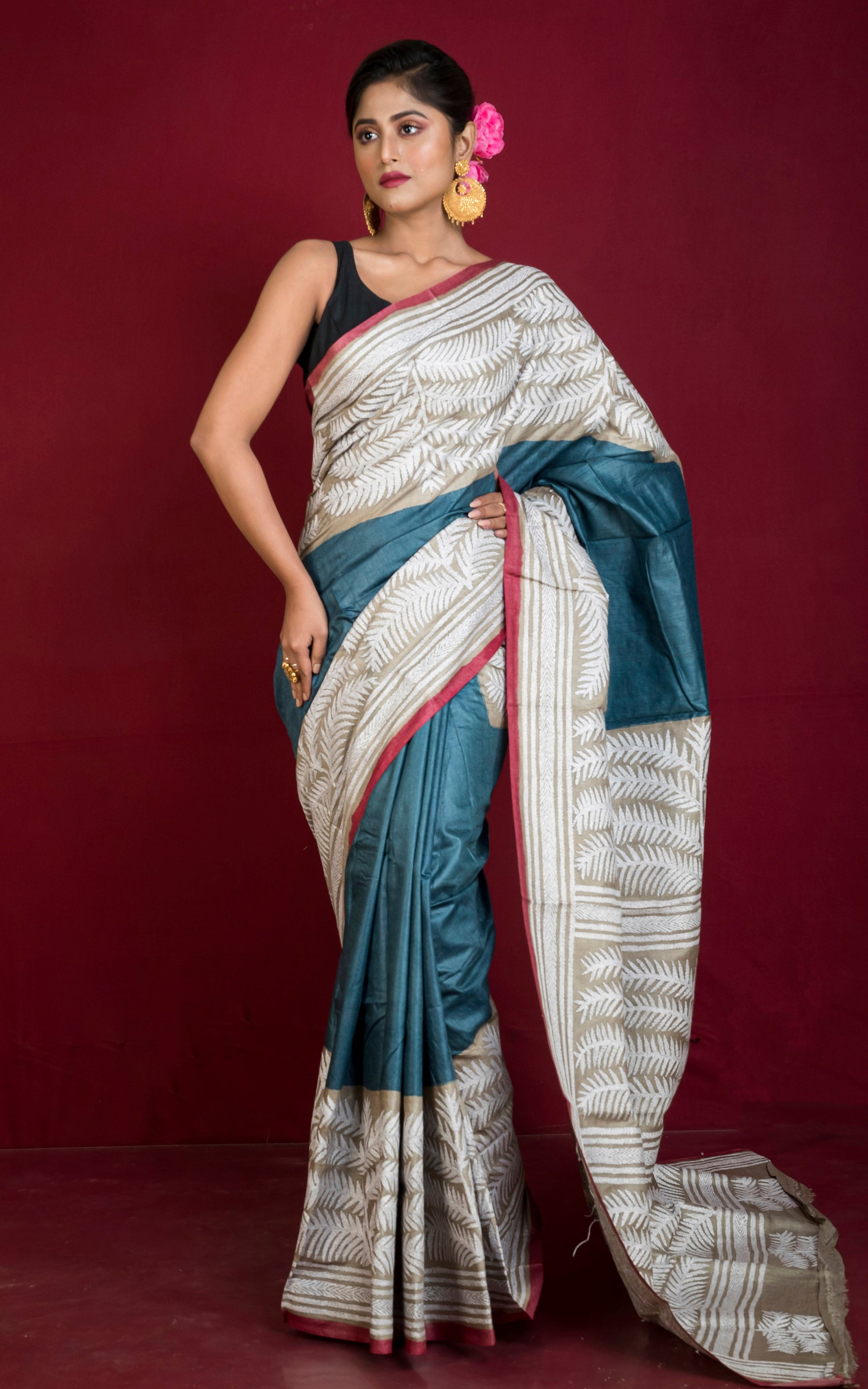 Tie-Dye Gachi Tussar Silk Hand Embroidery Kantha Stitch Saree in Blue Gray ,Red, Gold Beige and Off white Thread Work