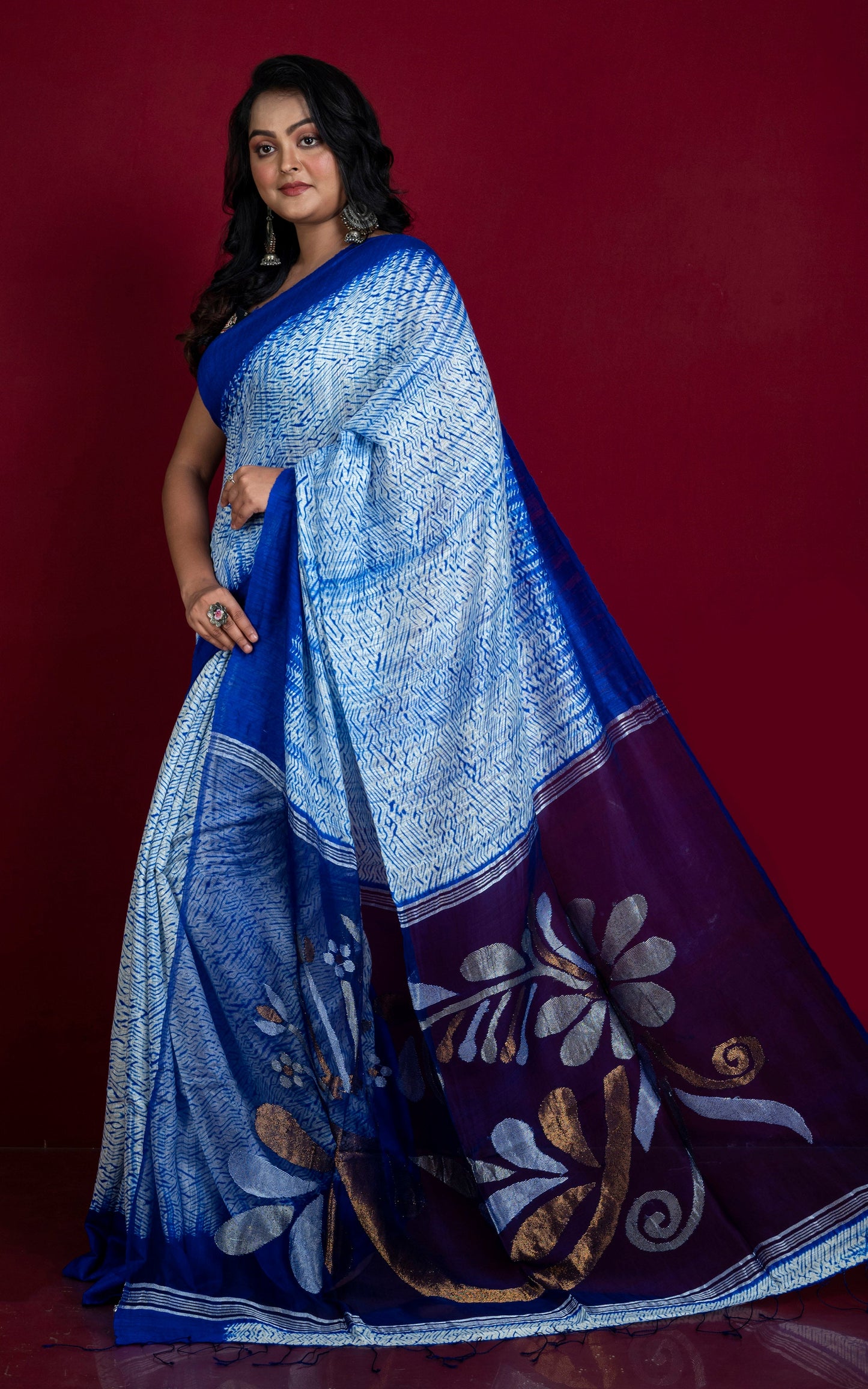 Tussar Shibori Matka Jamdani Saree in Off White, Royal Blue with Copper and Silver Zari Work (Copy)