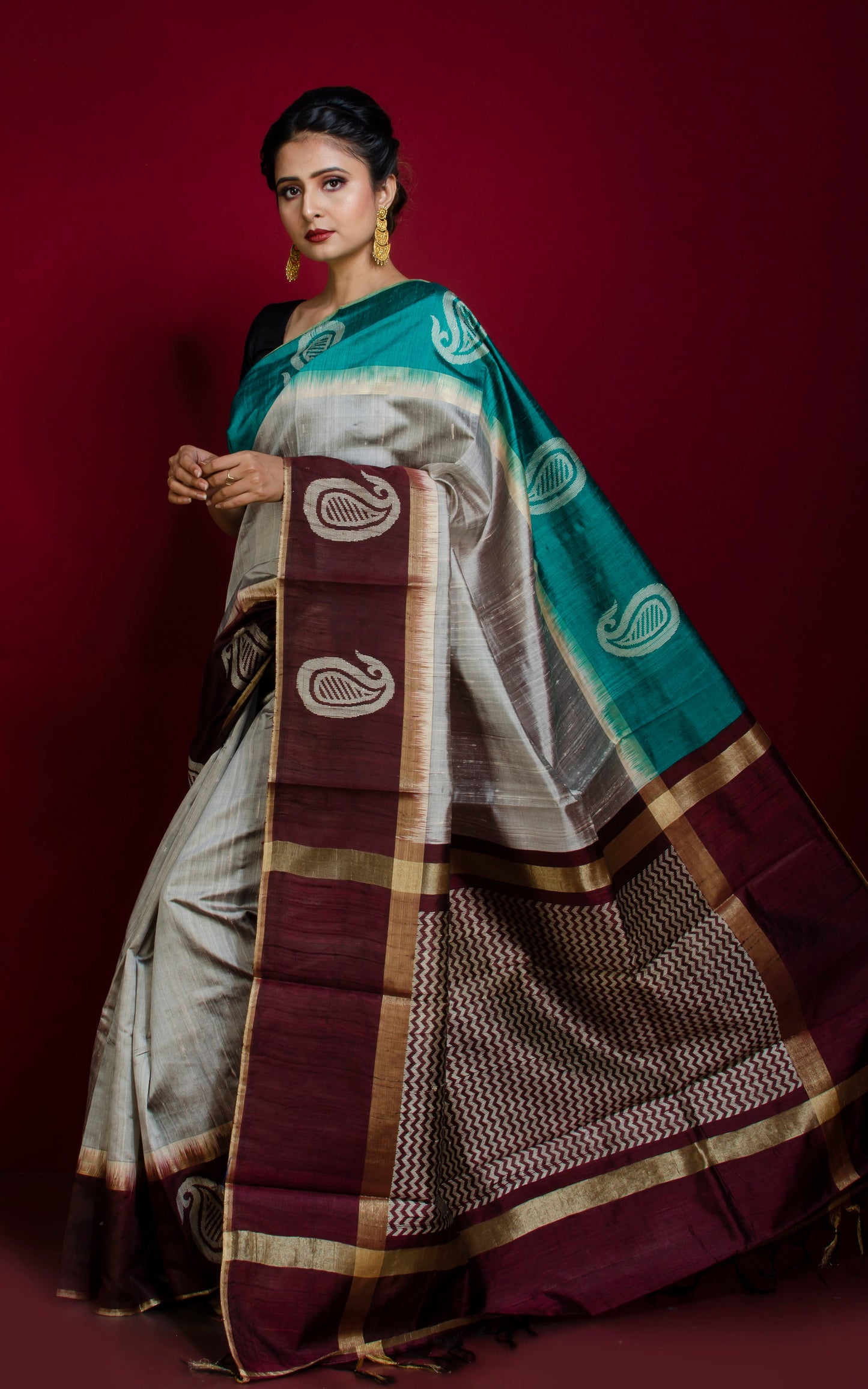 Handwoven Tussar Raw Silk Saree in Cloud Gray, Dark Brown and Medium Teal