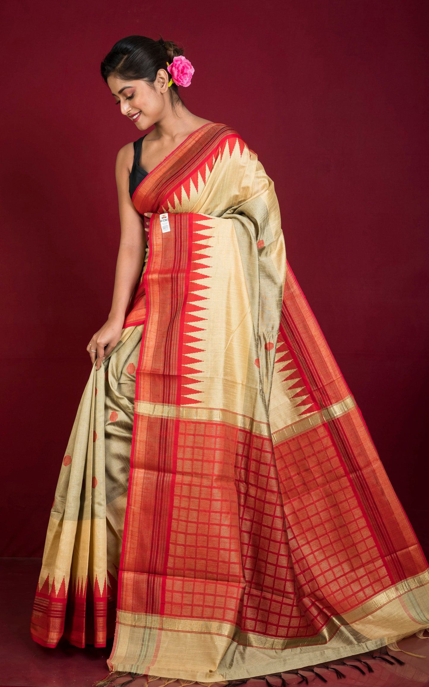 Dual Tone Dupion Raw Silk Saree in Boutique Beige, Greige and Red with Rich Pallu