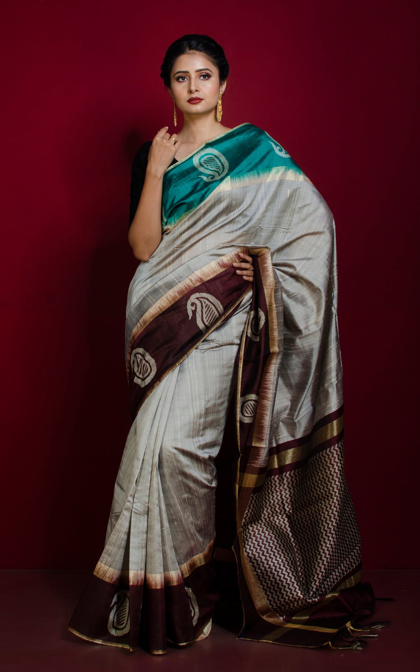 Handwoven Tussar Raw Silk Saree in Cloud Gray, Dark Brown and Medium Teal