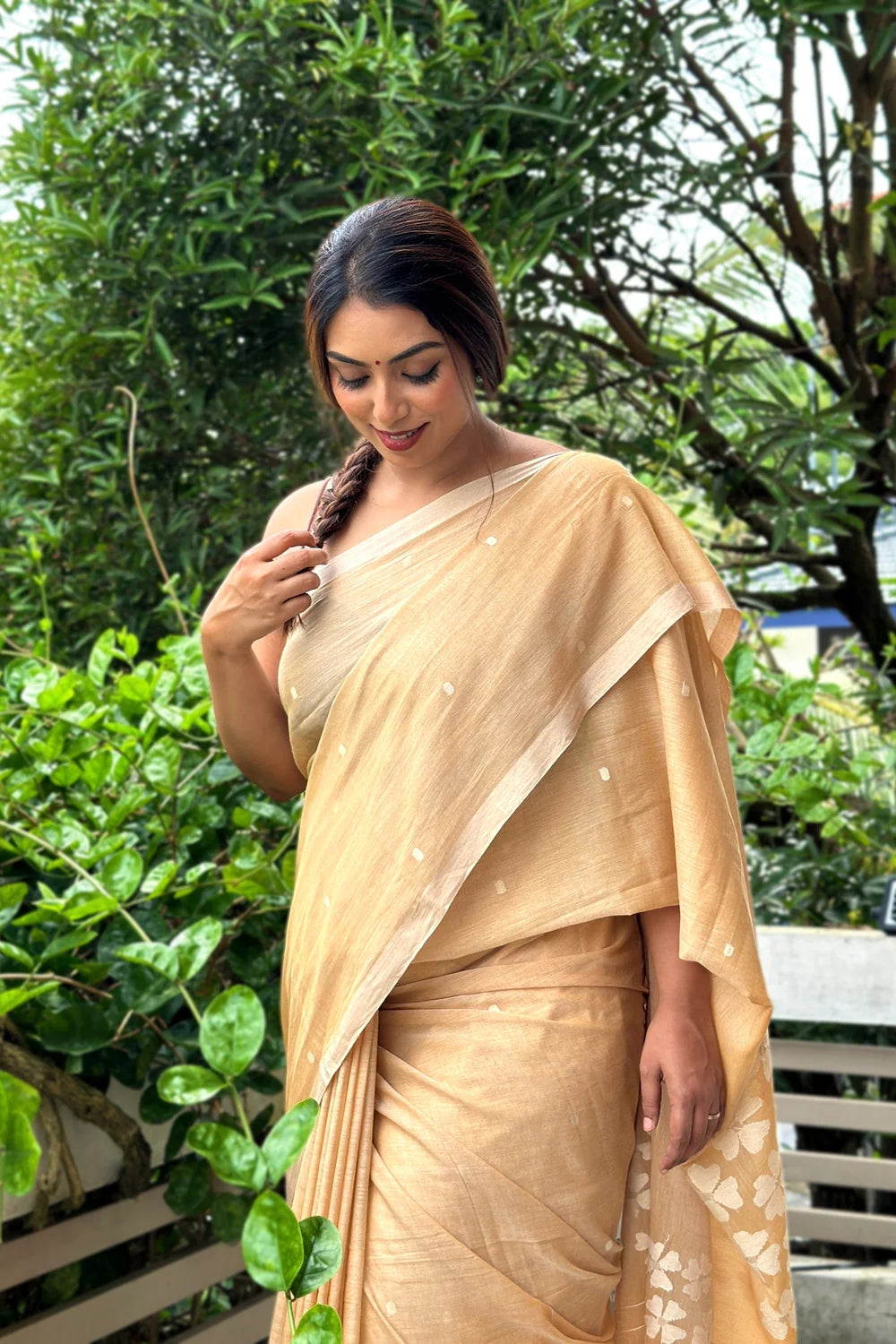 Handloom Light Brown Soft Cotton Jamdani Saree