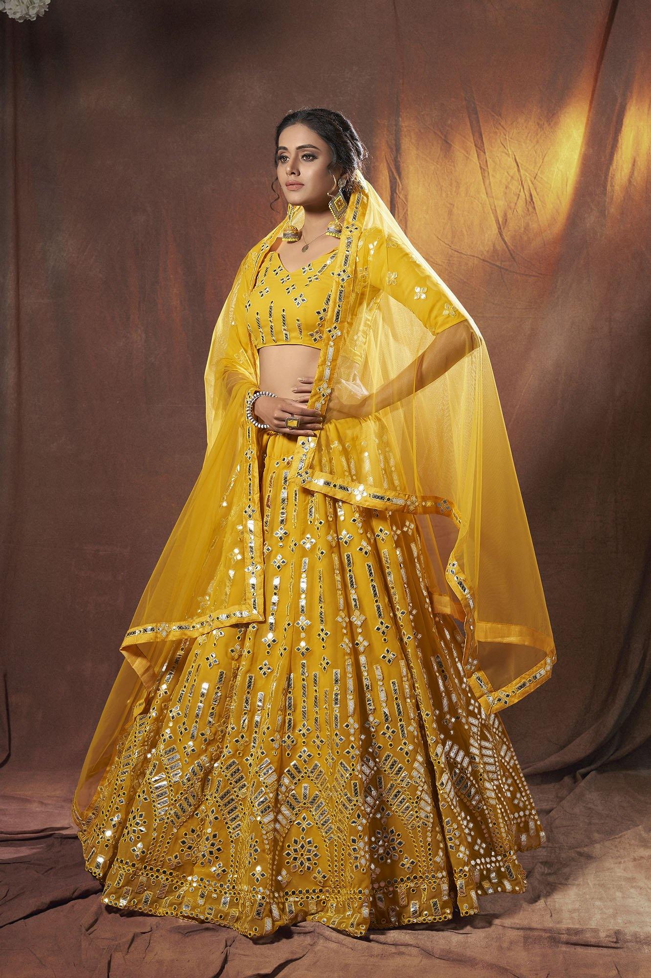 Indian Bride Wearing Yellow Saree Red Stock Photo 1366172195 | Shutterstock